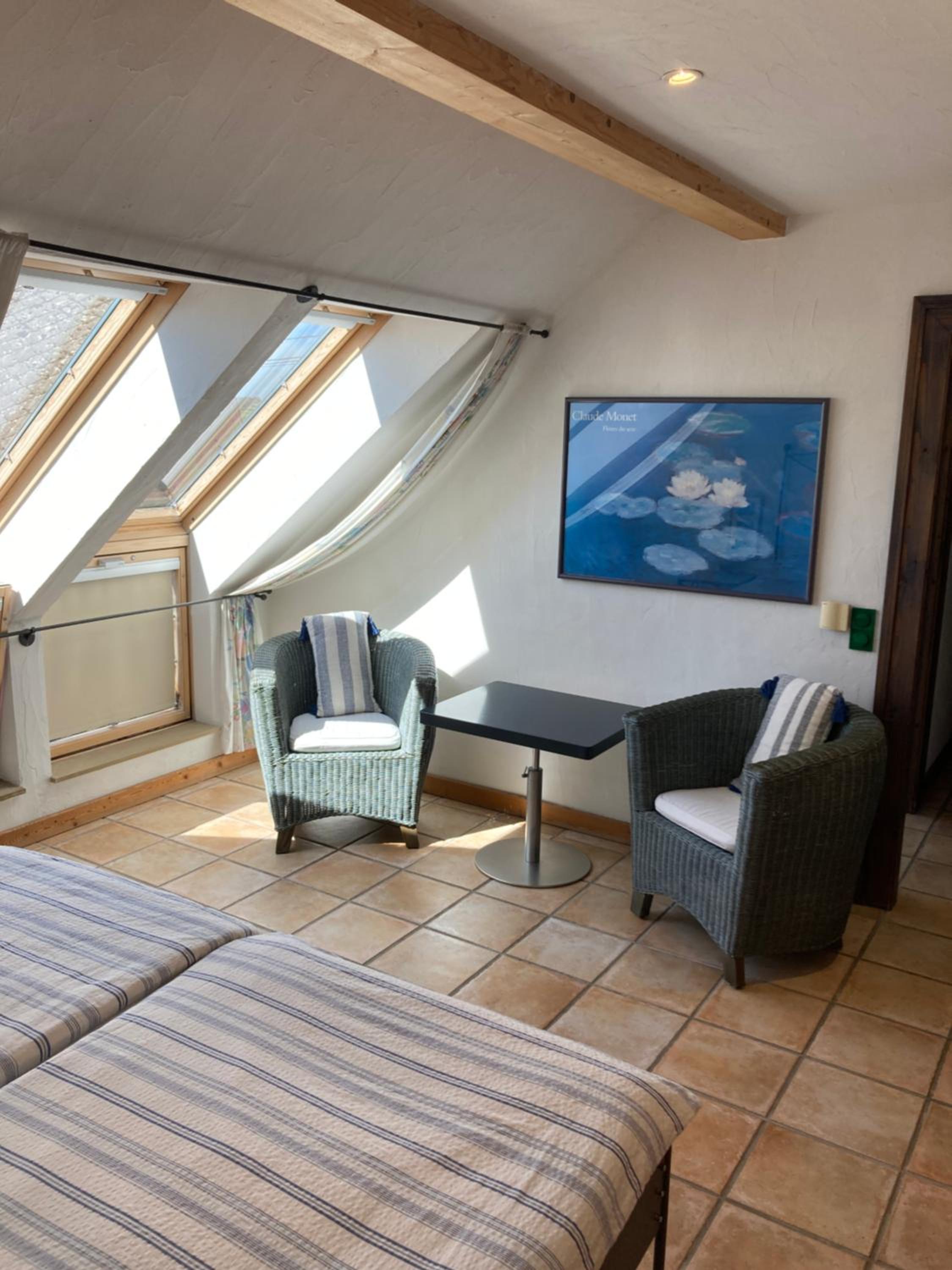 PAULIS cozy 4-bedroom vacation home - with 4 bathrooms sun terrace & sauna, nice to hike & bike, to chil & meet view 5