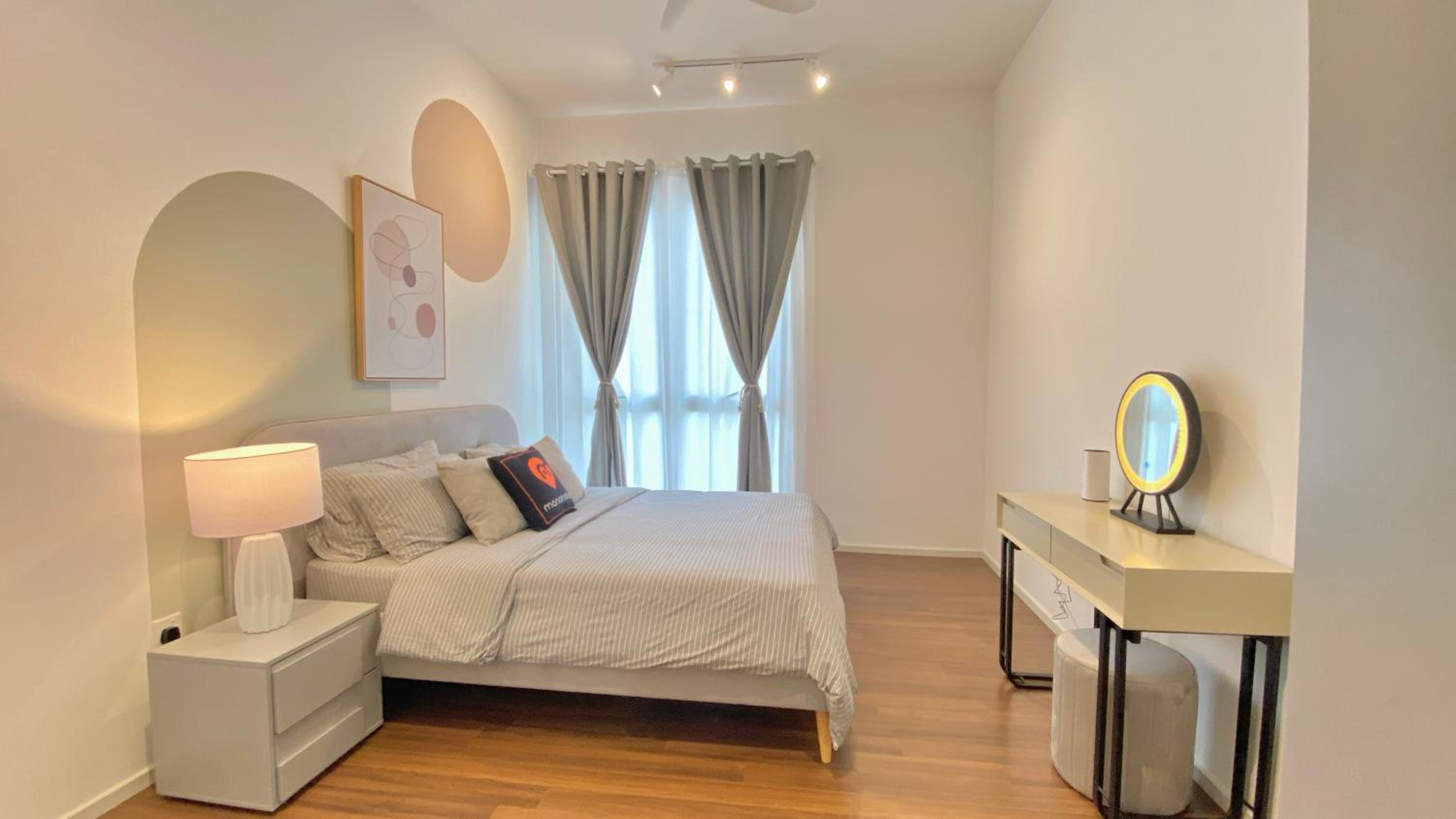 UNA Serviced Apartment by manatidur