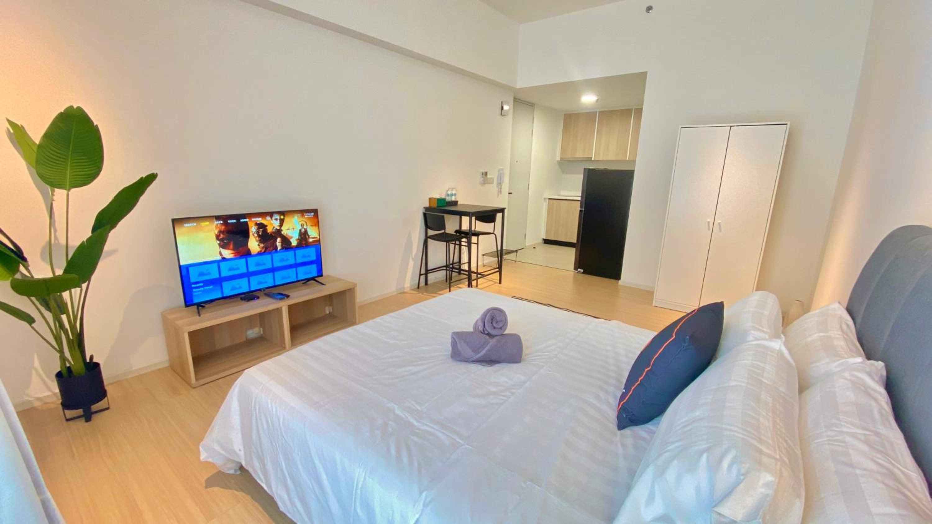 UNA Serviced Apartment by manatidur