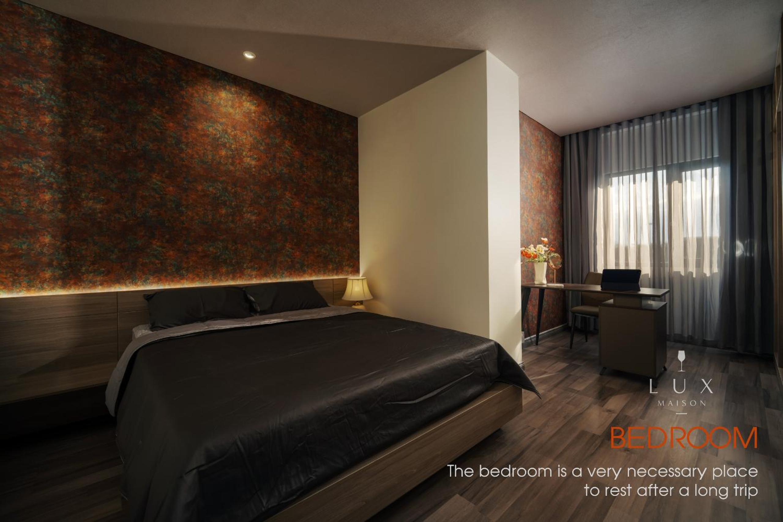 Luxmaison - 3 bedroom Apartment with Dragon Bridge view