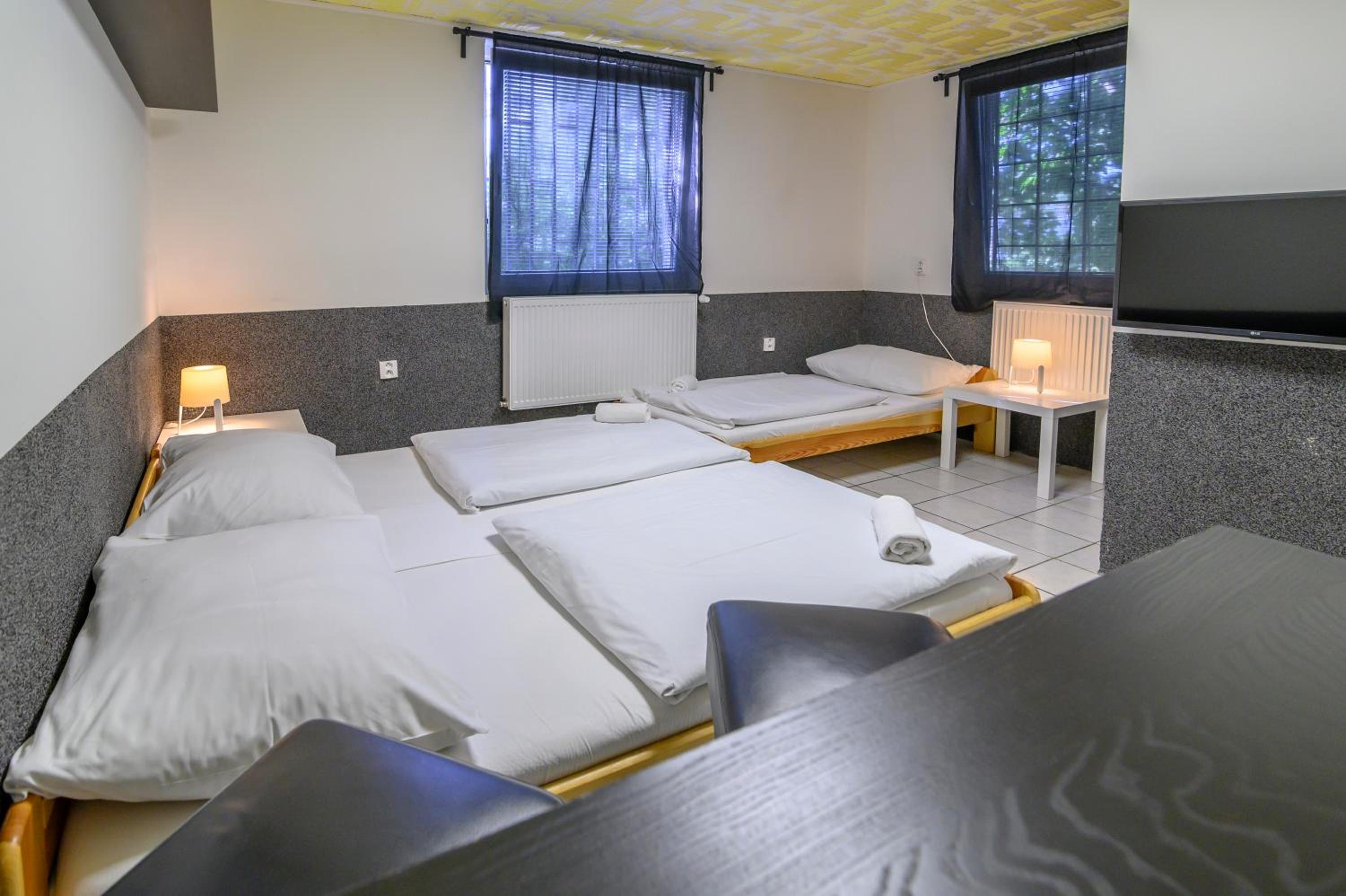 Hostel Seven