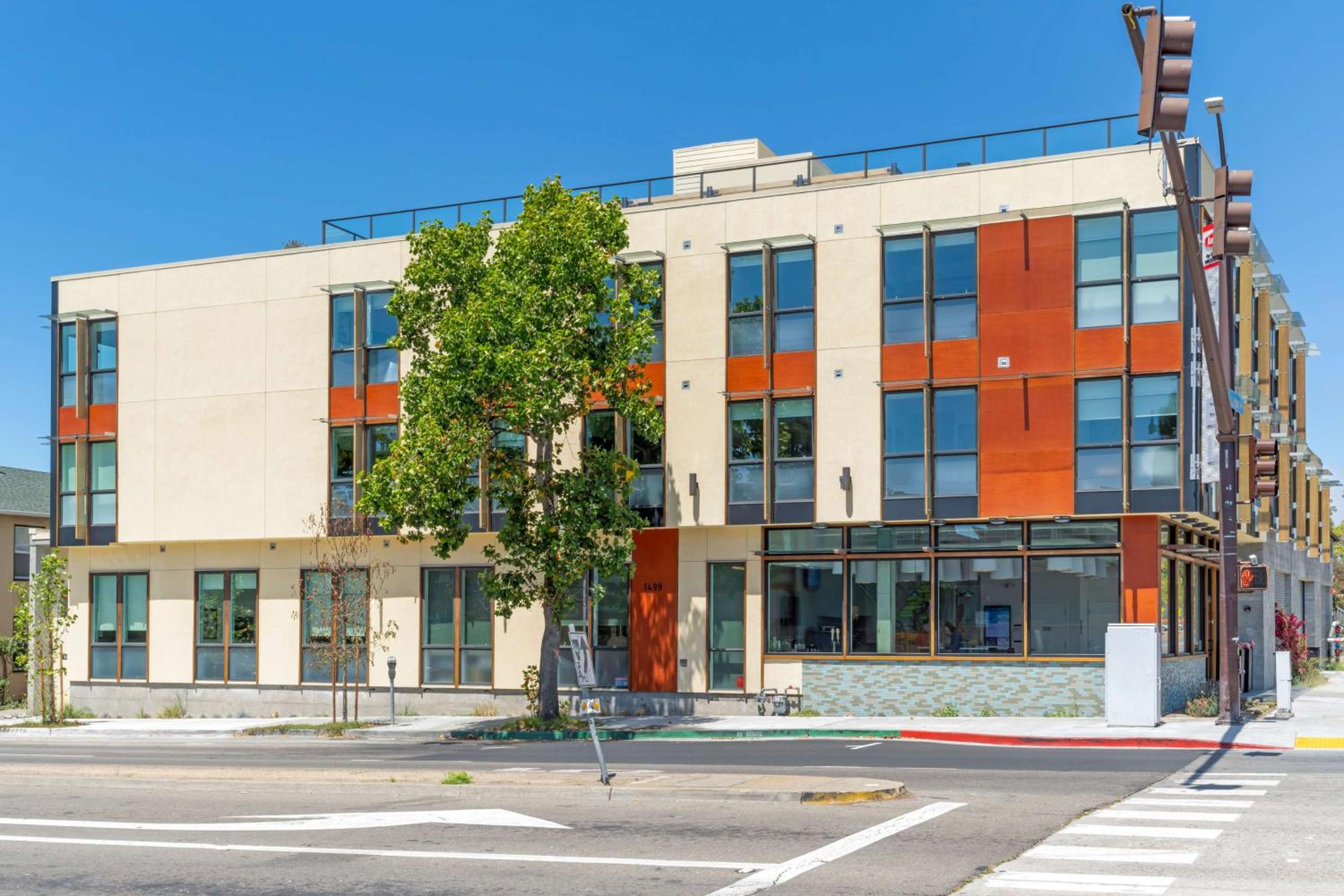 Hotel Aiden by Best Western Berkeley - Image 1