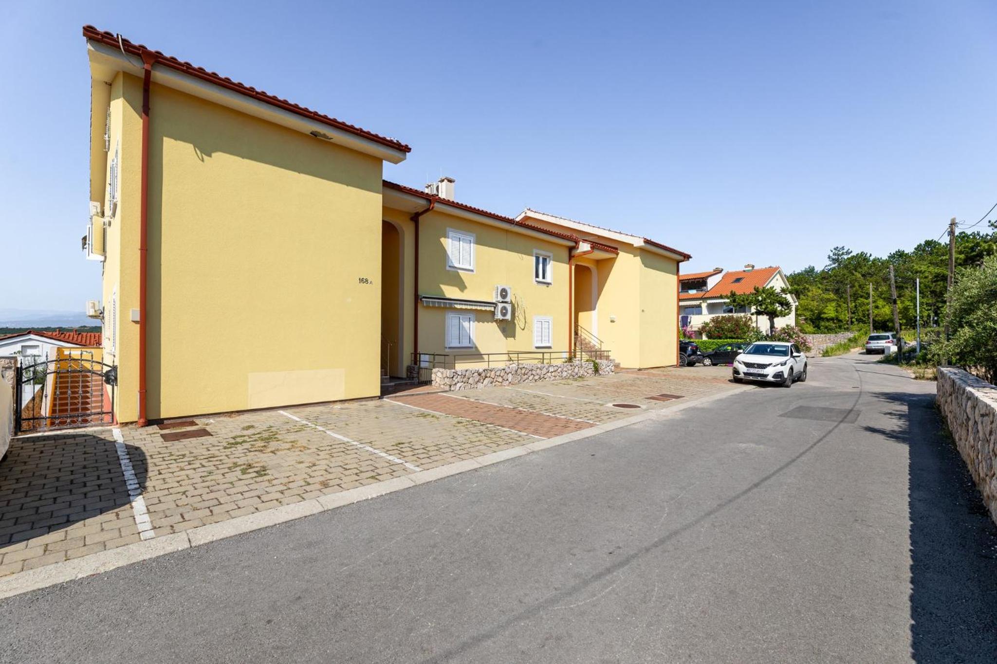 Apartment Perla