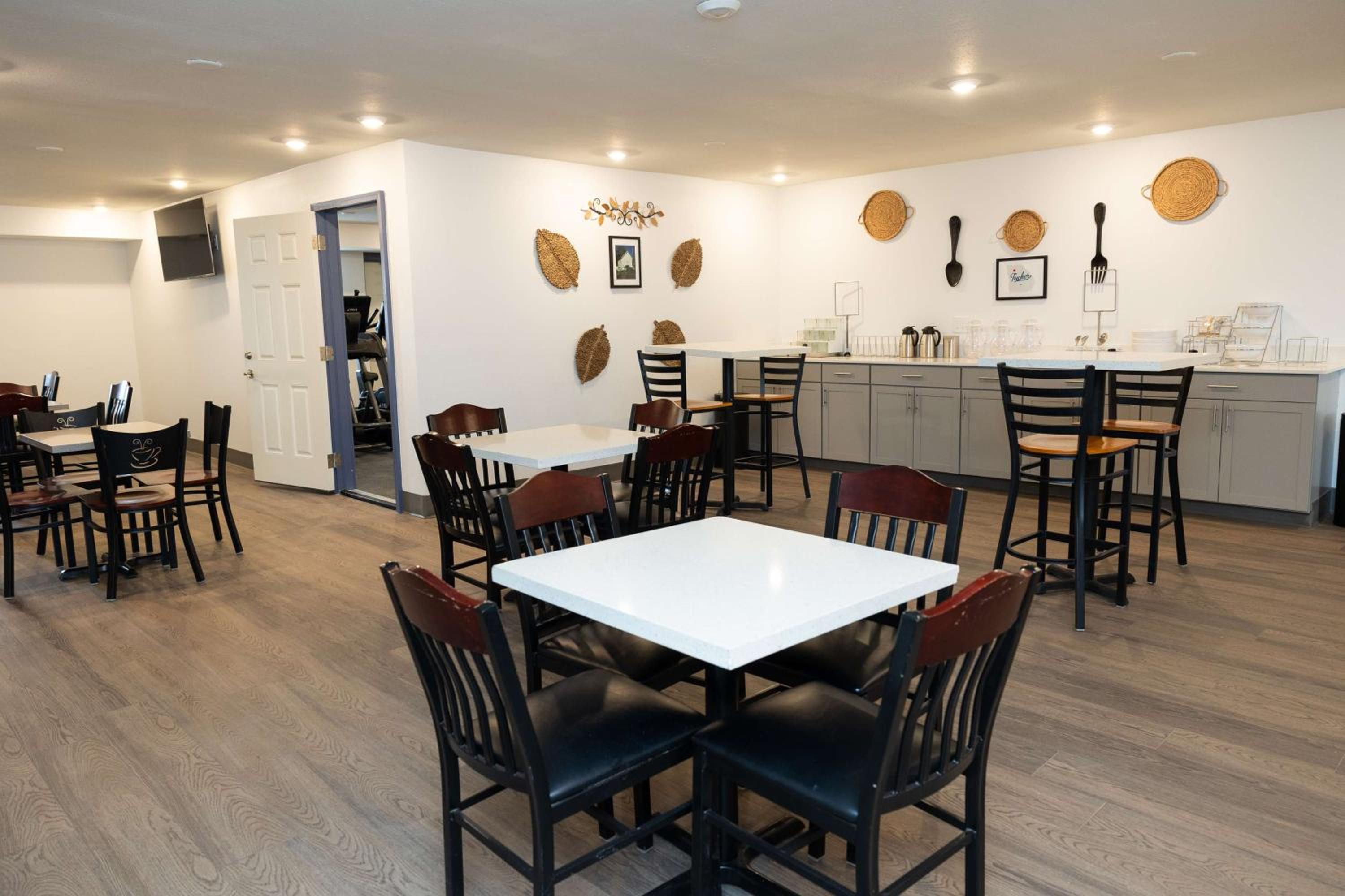 Atlanta Vacations - Bhagat Hotels Stone Mountain Atlanta BW Signature Collection - Property Image 2