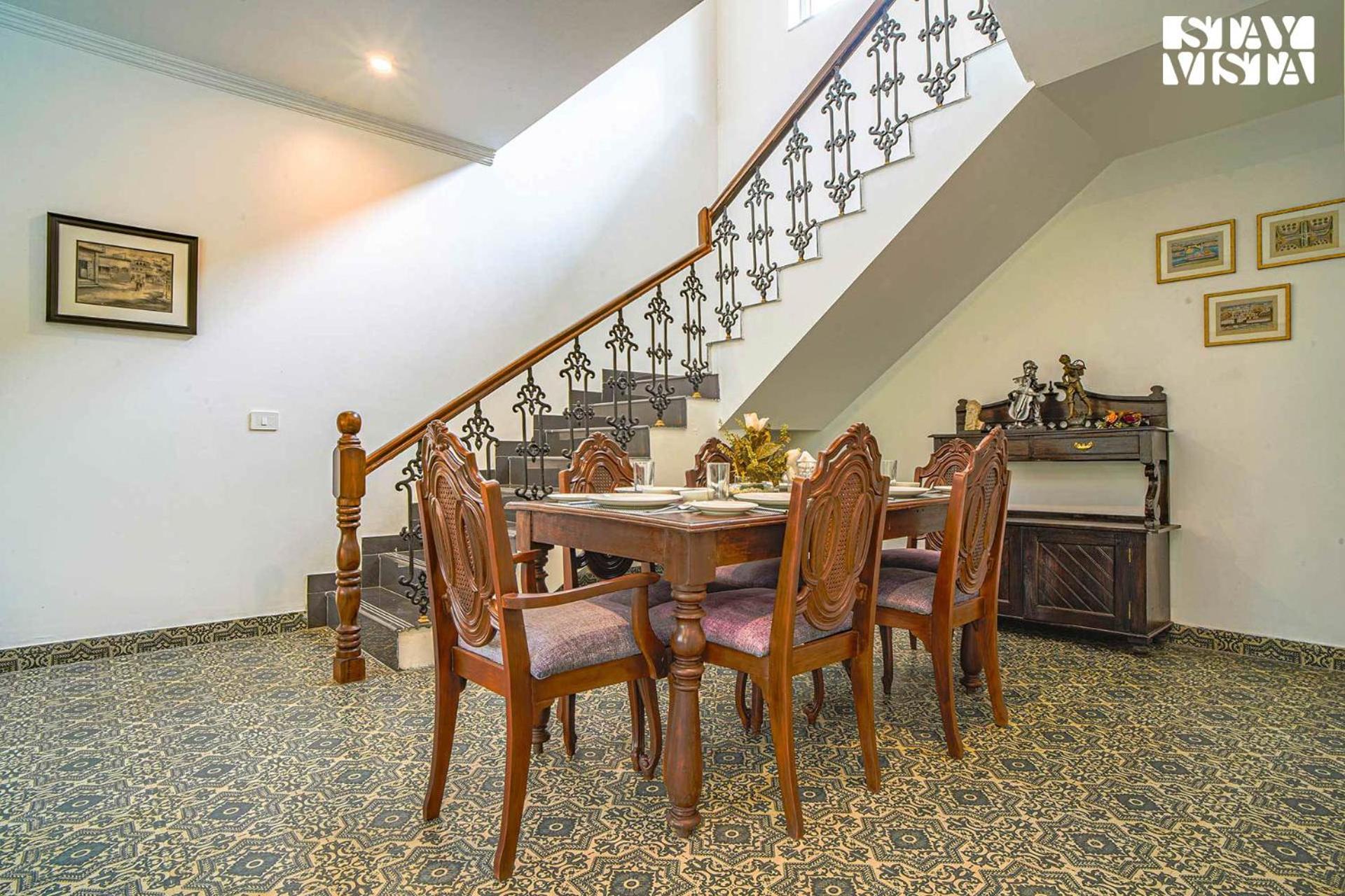 StayVista at Pineview @ Albert Estate view 5