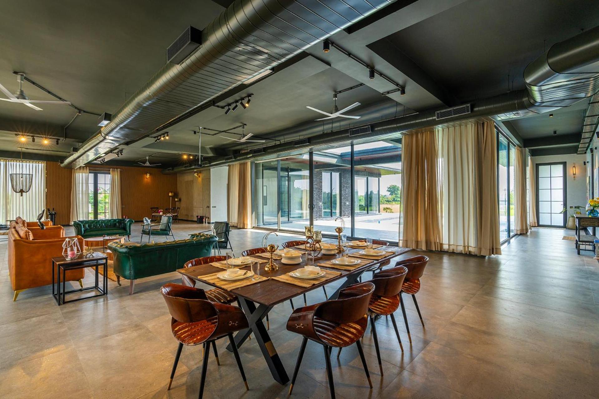 dining