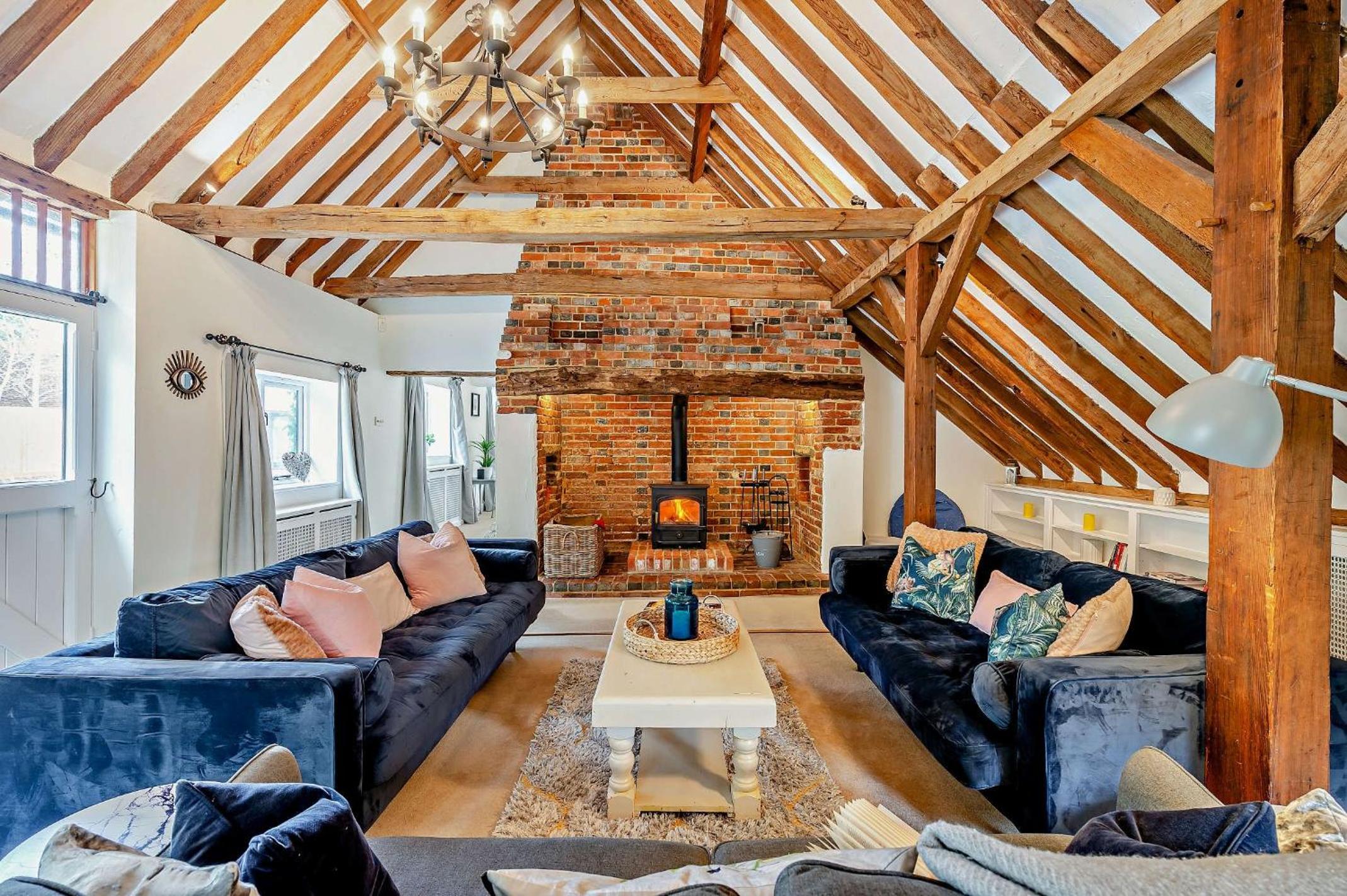 Court Lodge Oast view 4