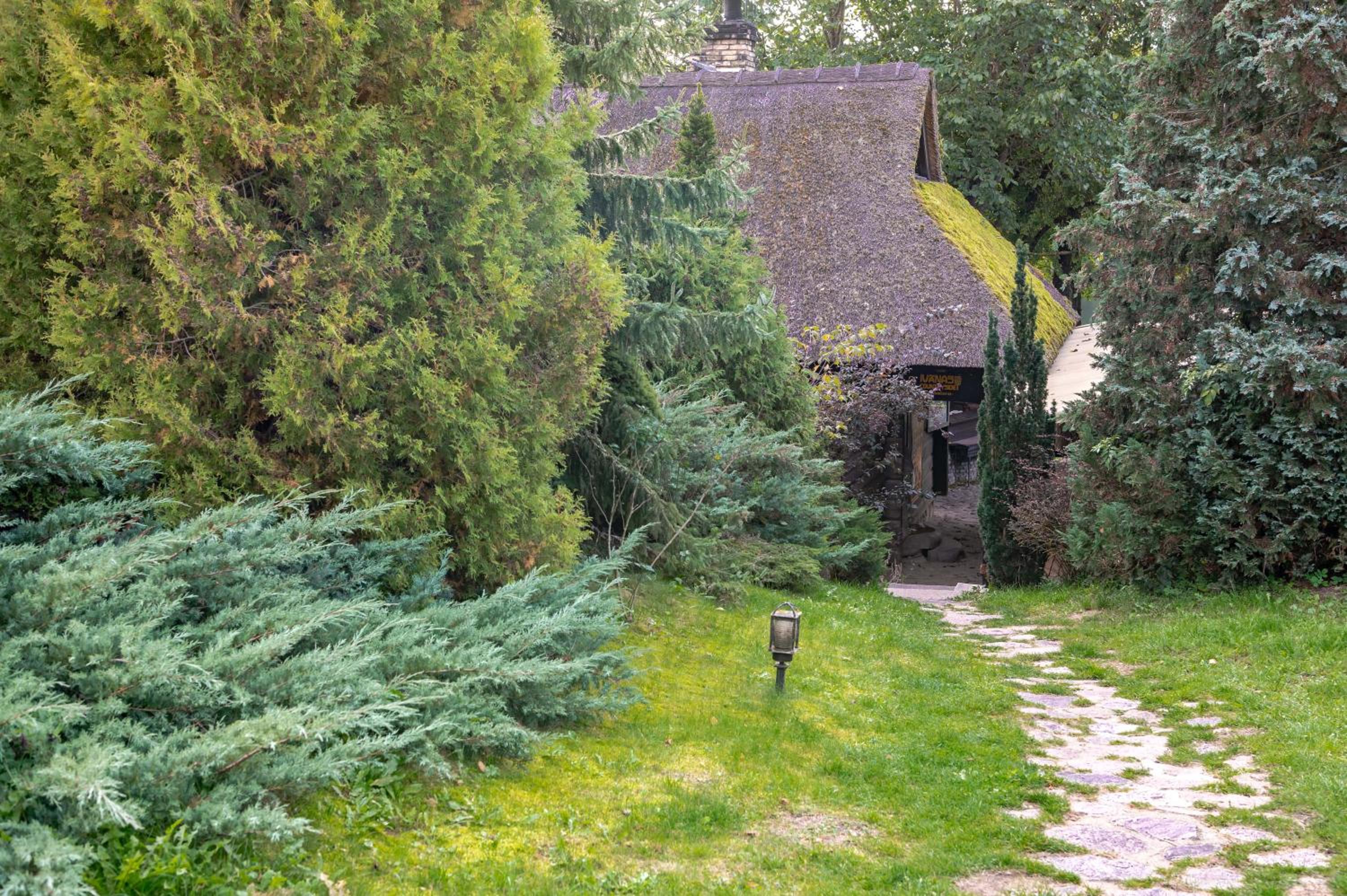 Ivanas Countryside