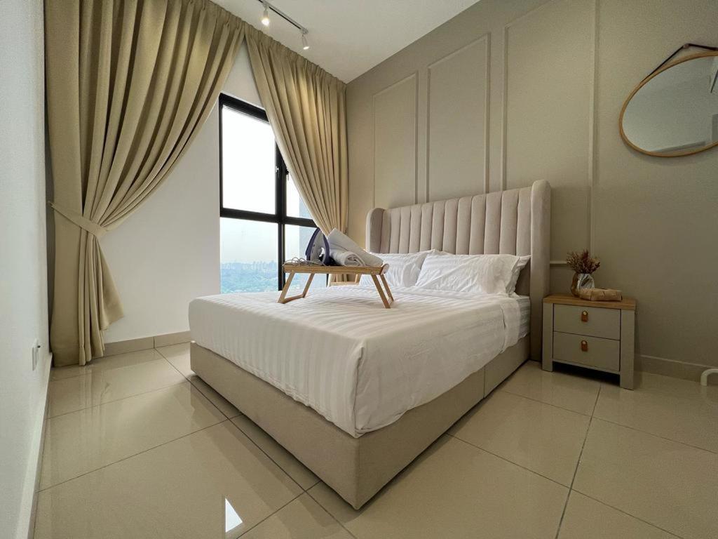 KL City View 2R1B Free Wifi 6pax