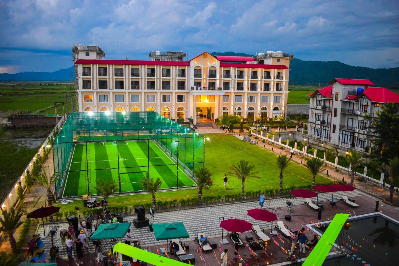 activities & amenities