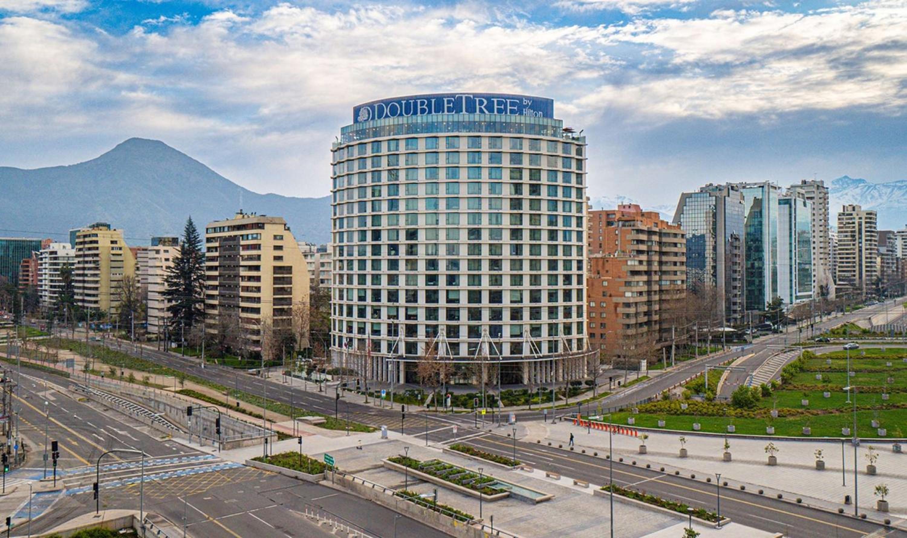 Hotel DoubleTree by Hilton Santiago Kennedy