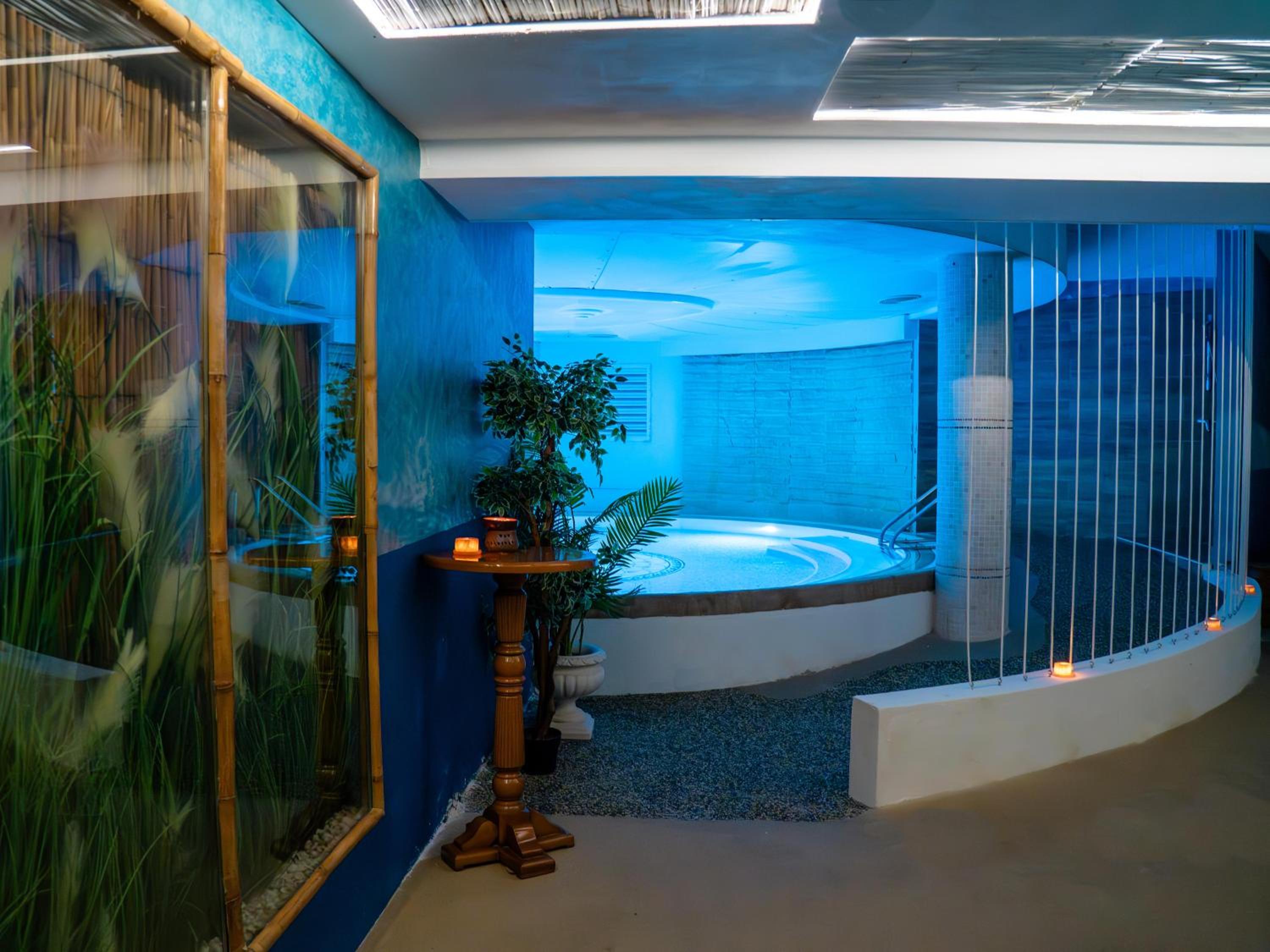 Riviera Spa Resort - Adults Only