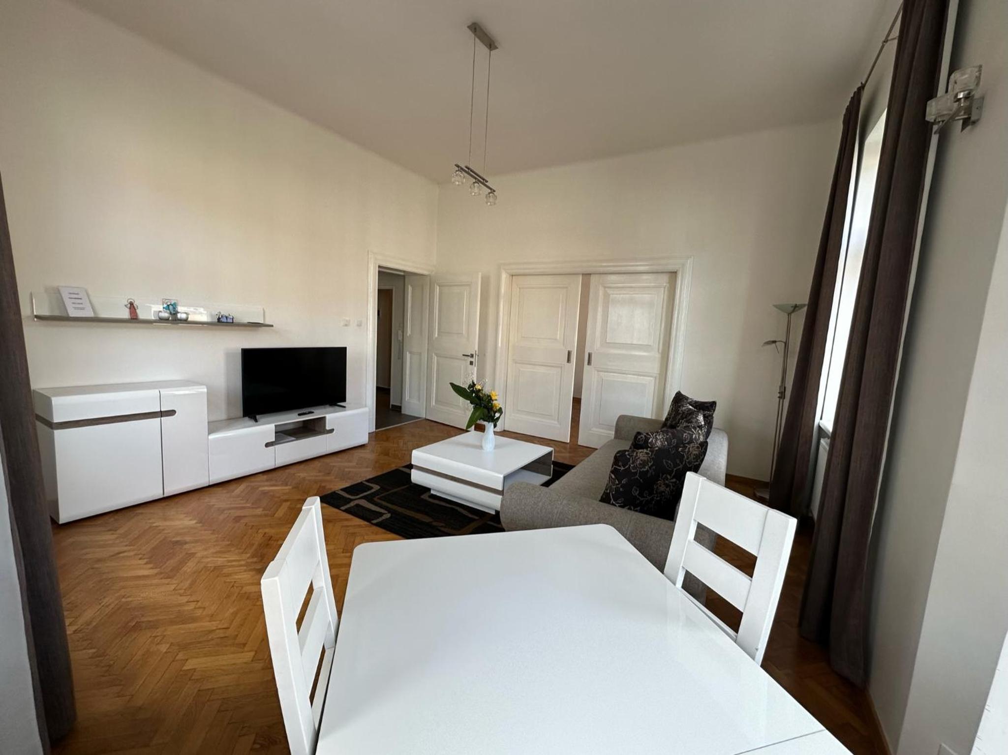 Villa Wingolf view 5