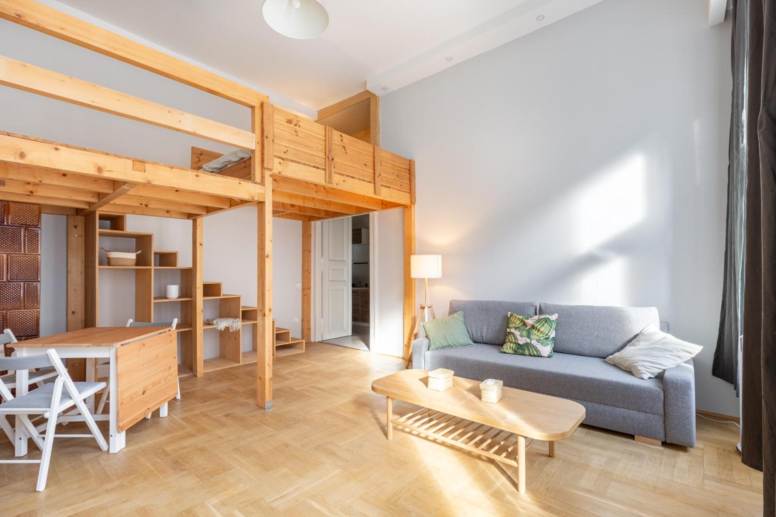 V26 Freedom Lodge Apartment