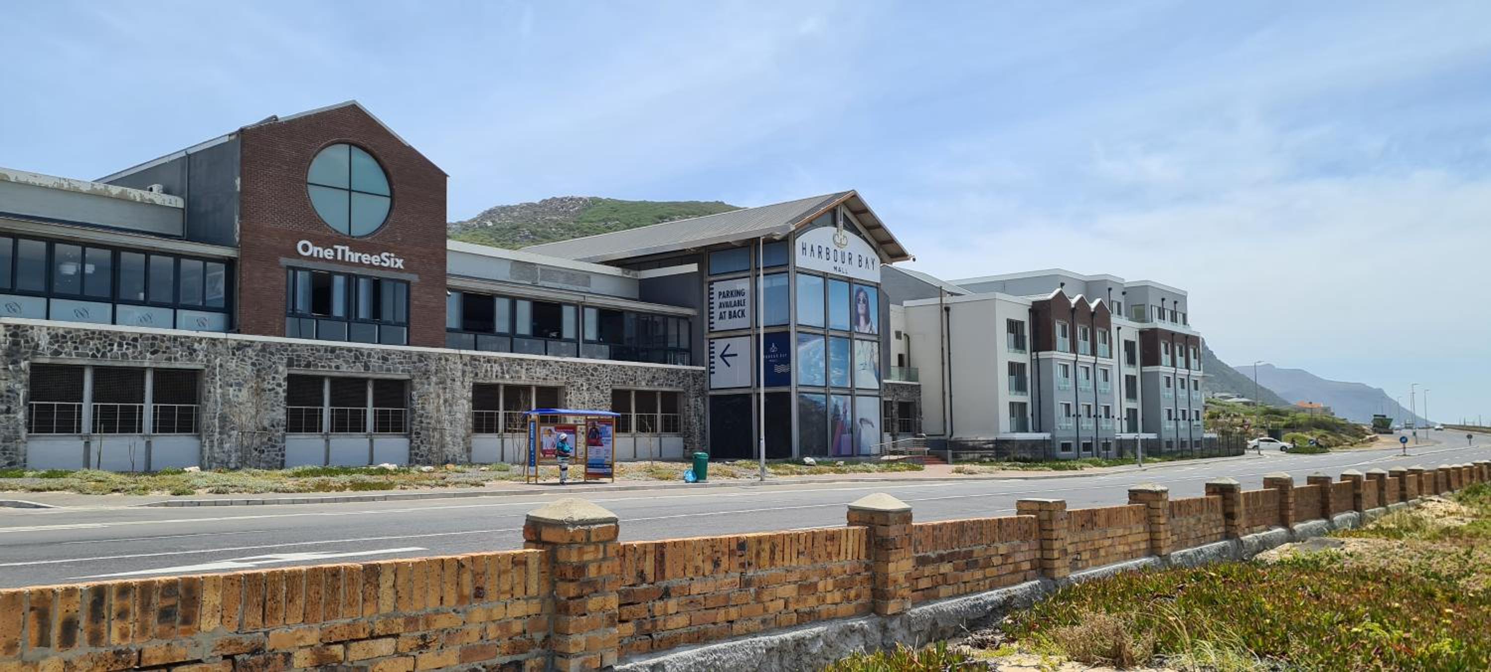 Harbour Bay Apartment