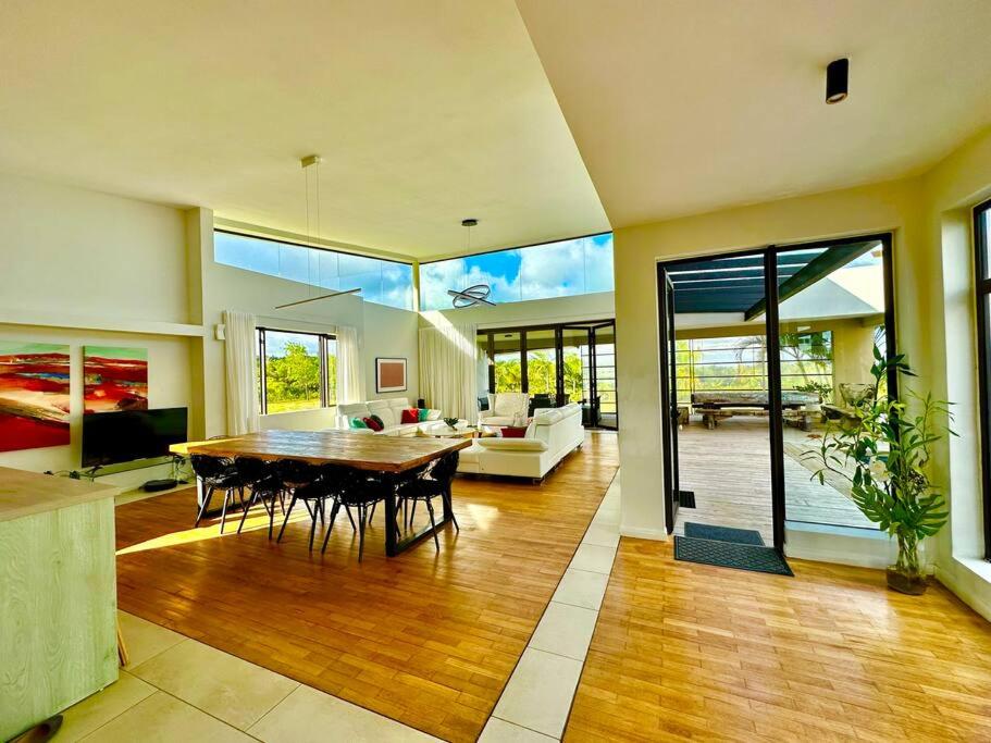 Avalon Golf Villa view 3