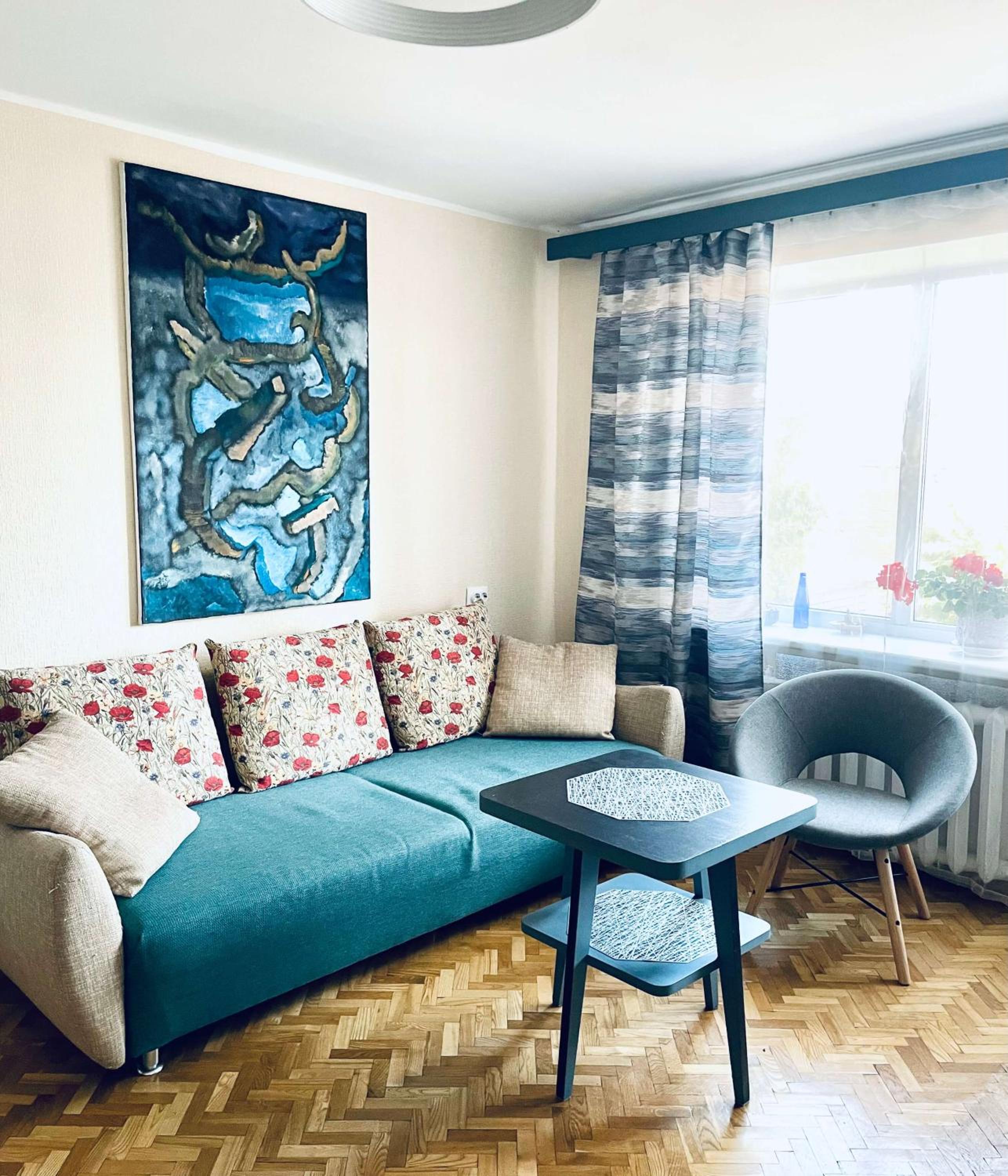 Cozy Apartment in Kaunas with Free Parking view 5