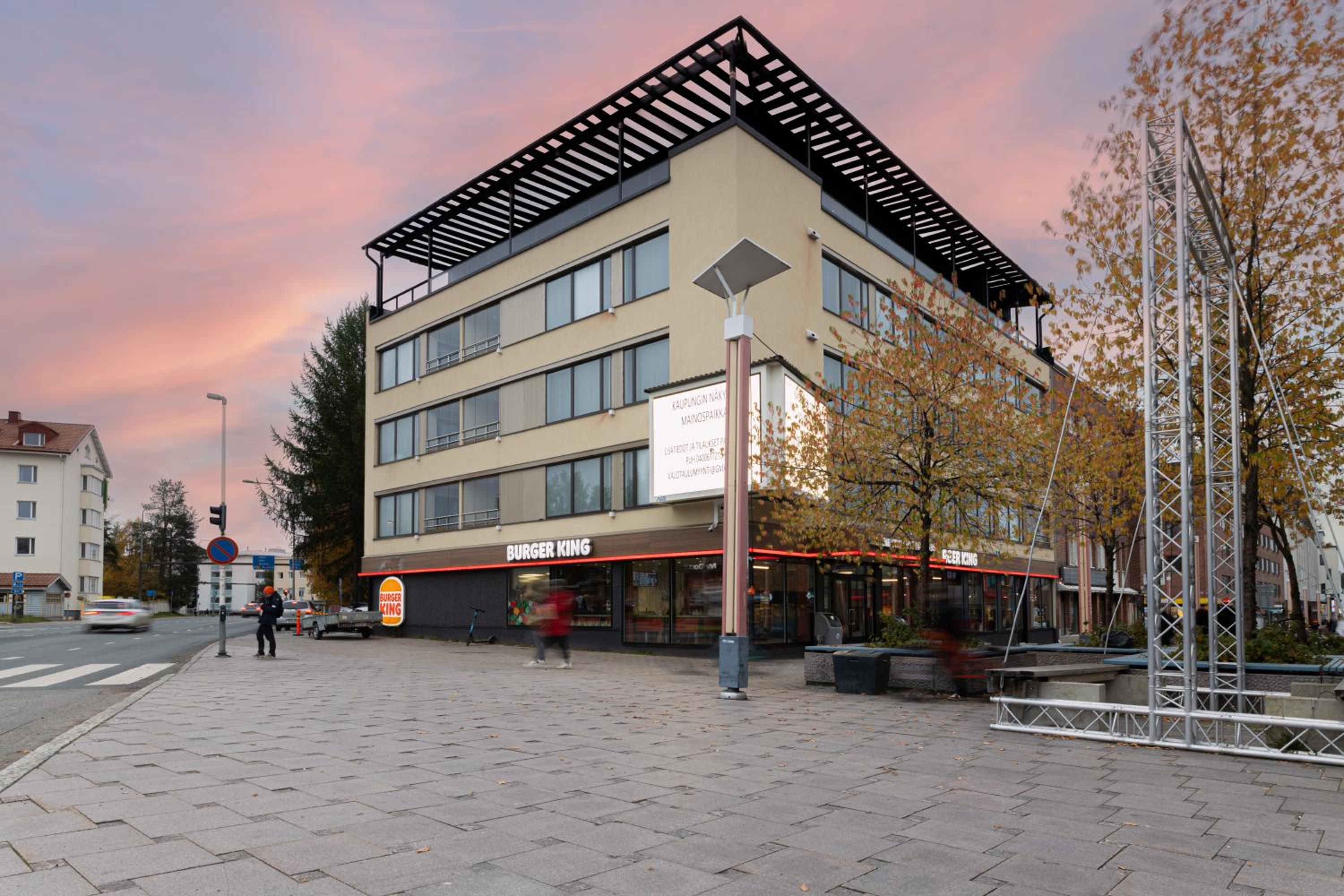 Royal Roi Apartments
