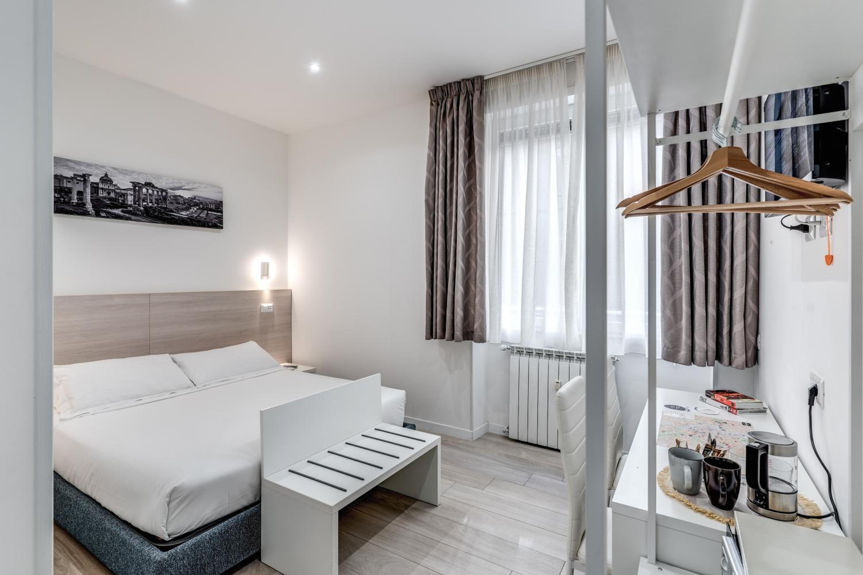 A Touch of Rome Guesthouse
