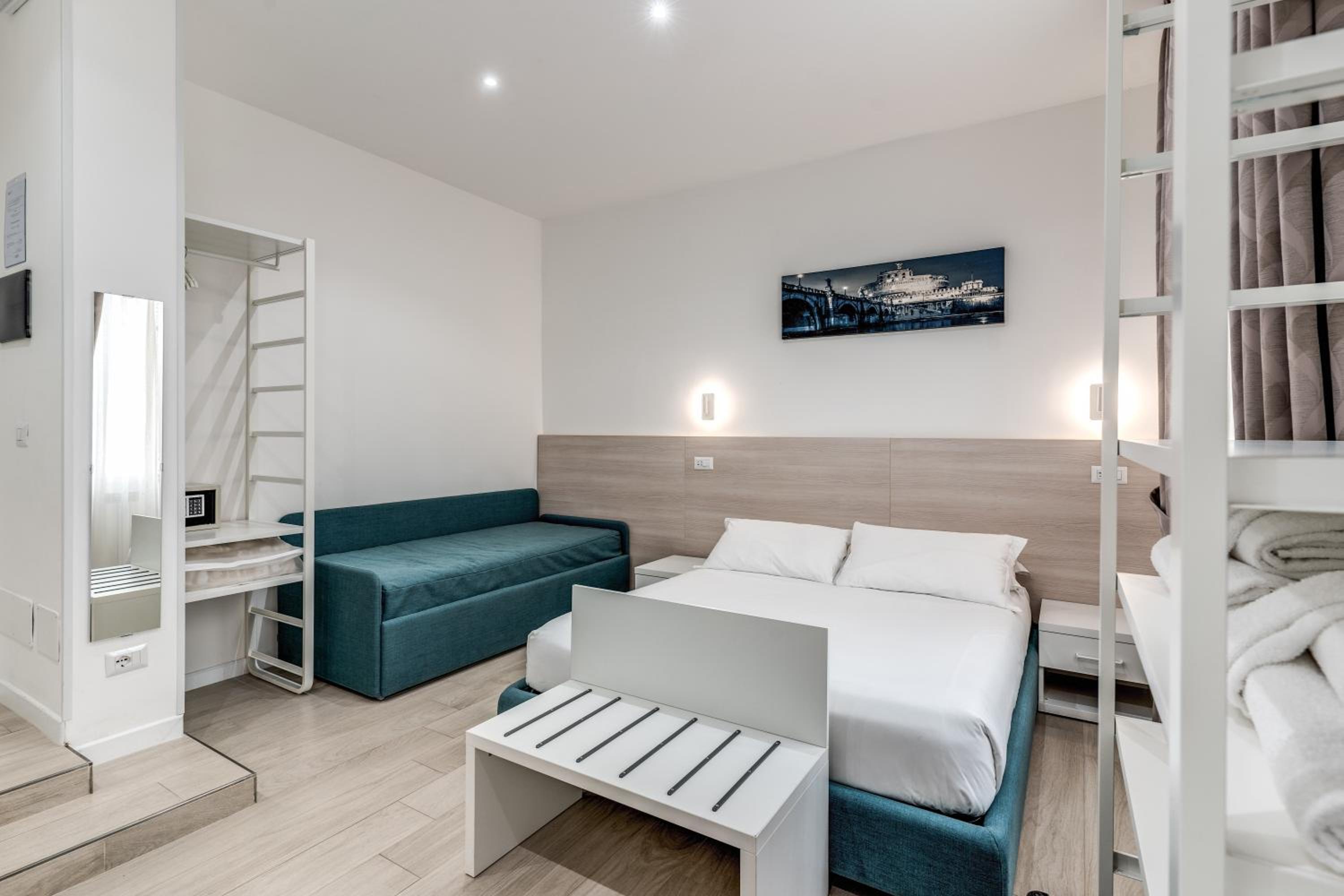 A Touch of Rome Guesthouse