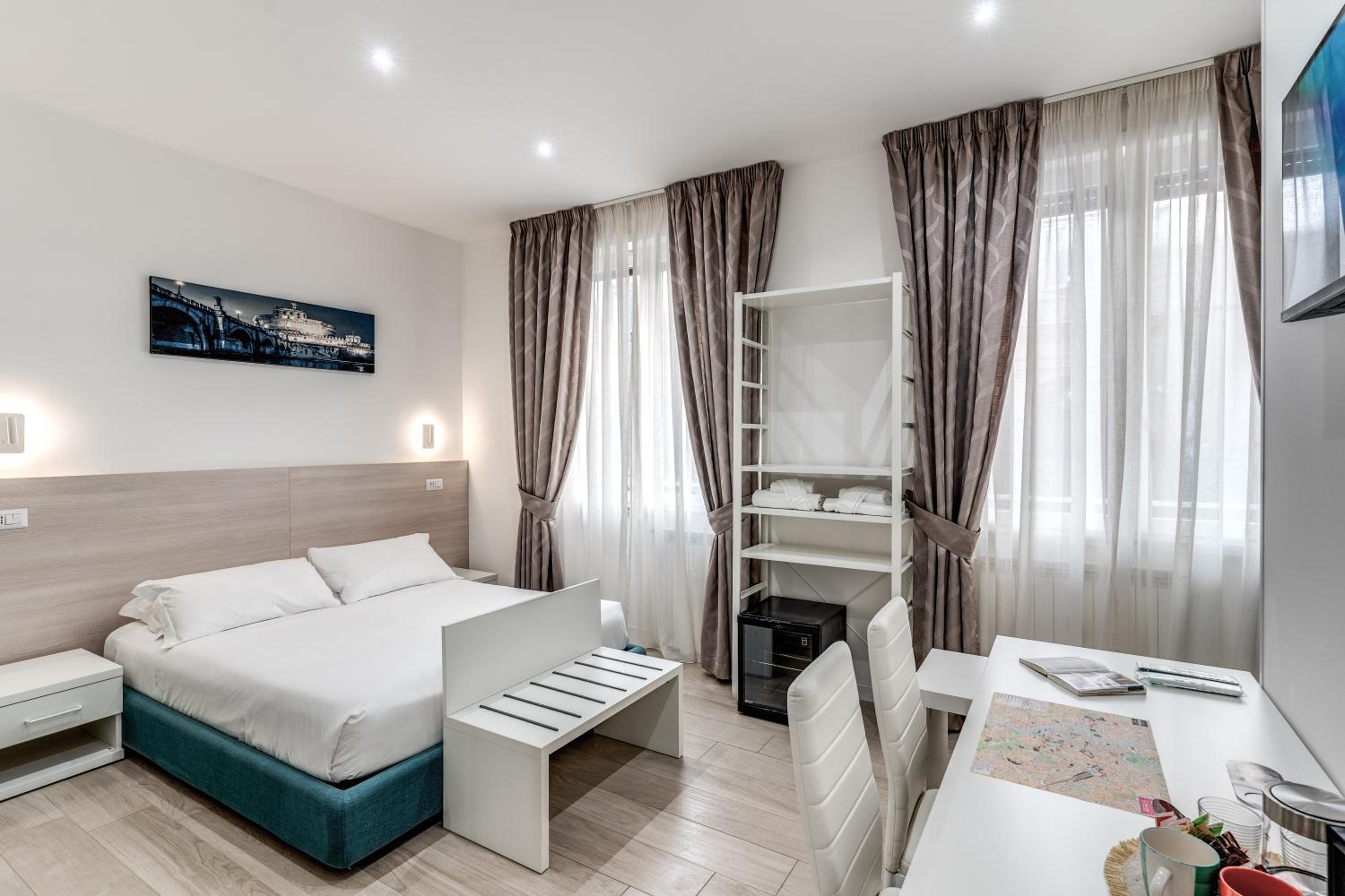 A Touch of Rome Guesthouse