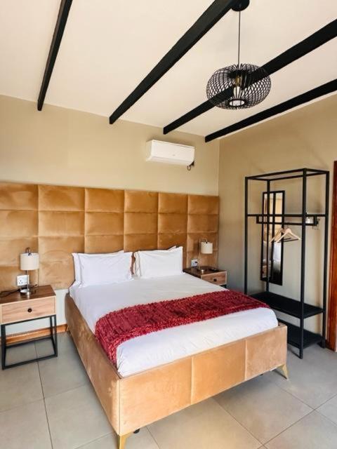 Elephant Boutique Lodge view 3