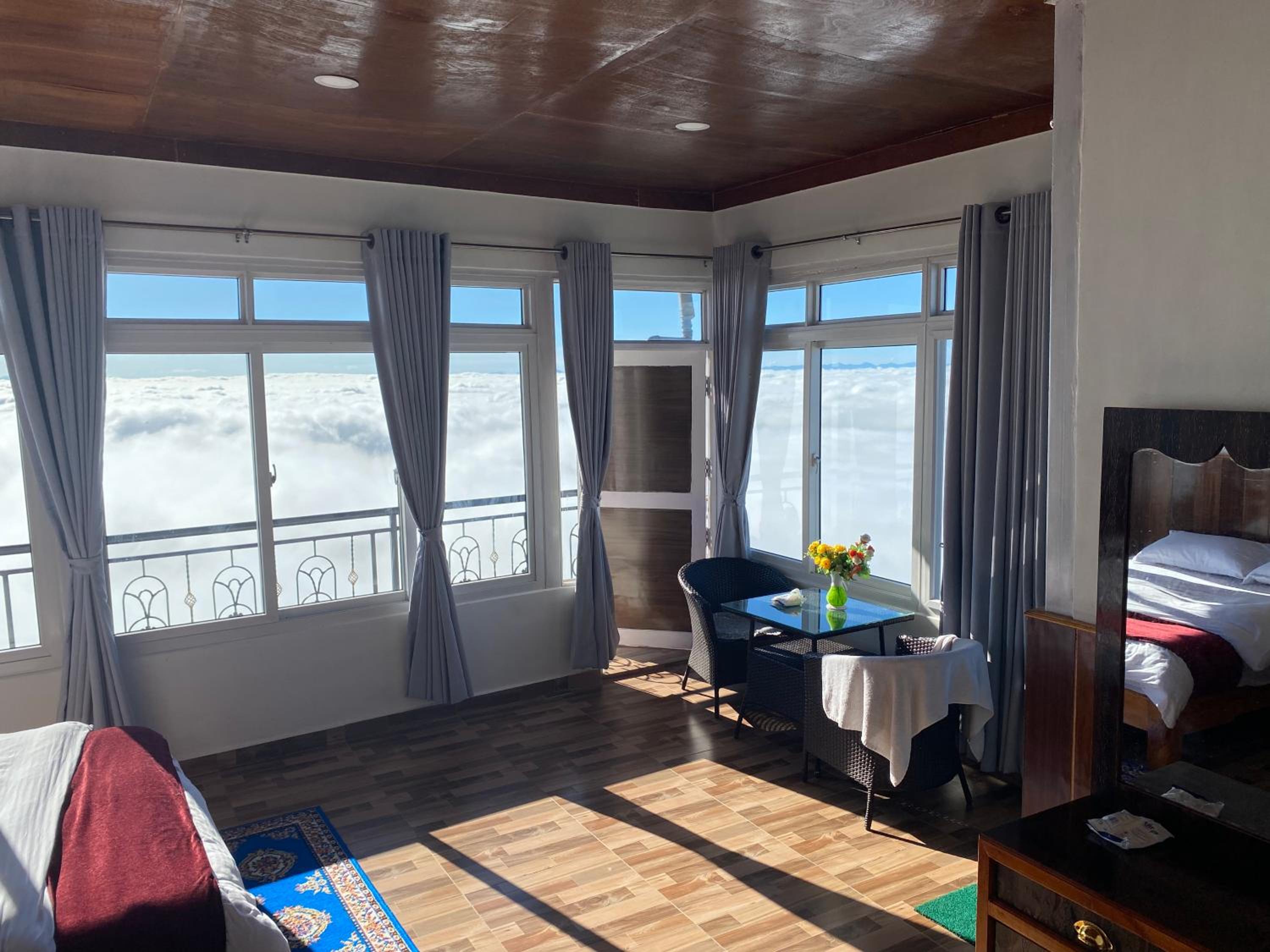 Panoramic View Guest House Sarangkot view 5