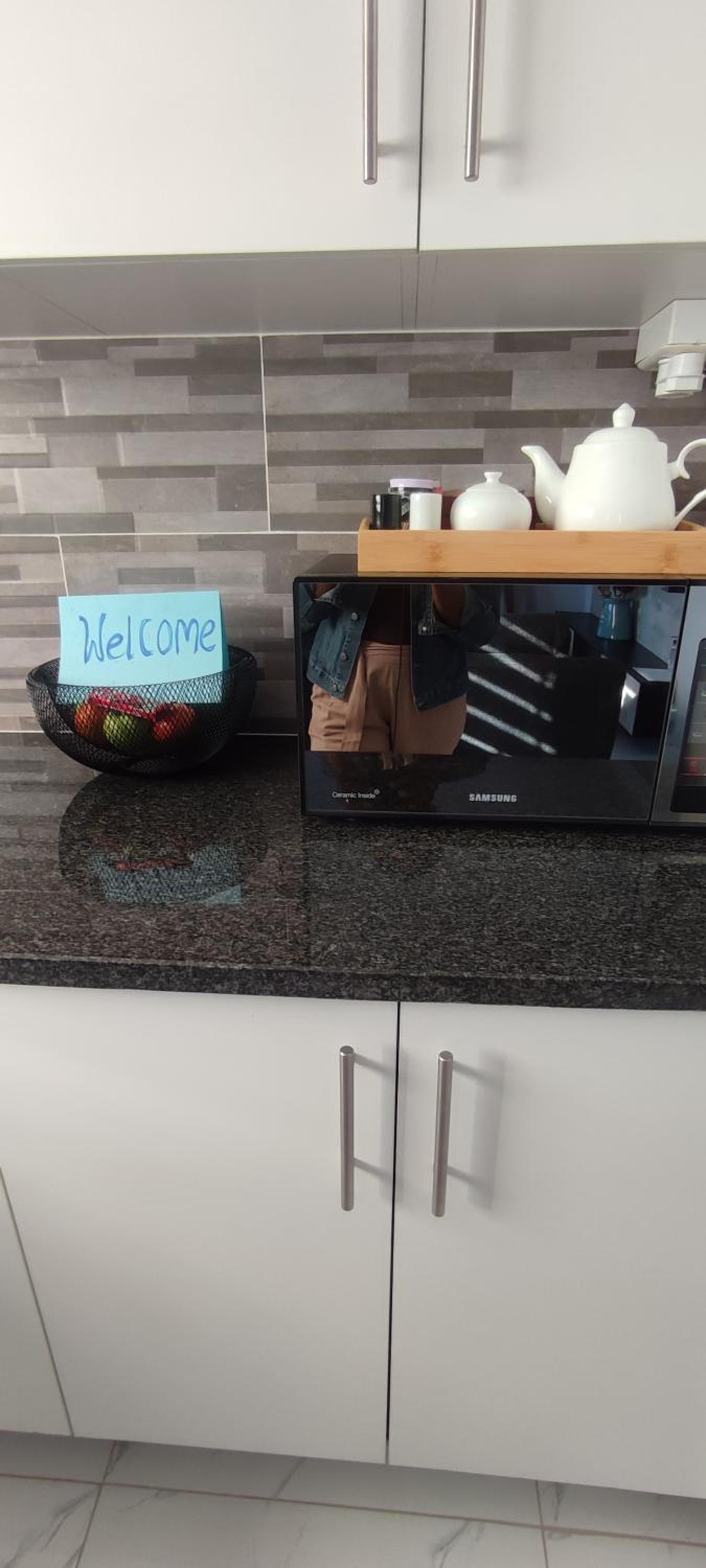 Peaceful, cozy one bed apartment with inverter backup
