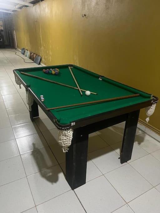 Casa da Bia, mobiliada com ar, piscina e internet