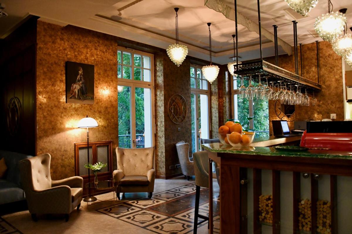 hotel reception