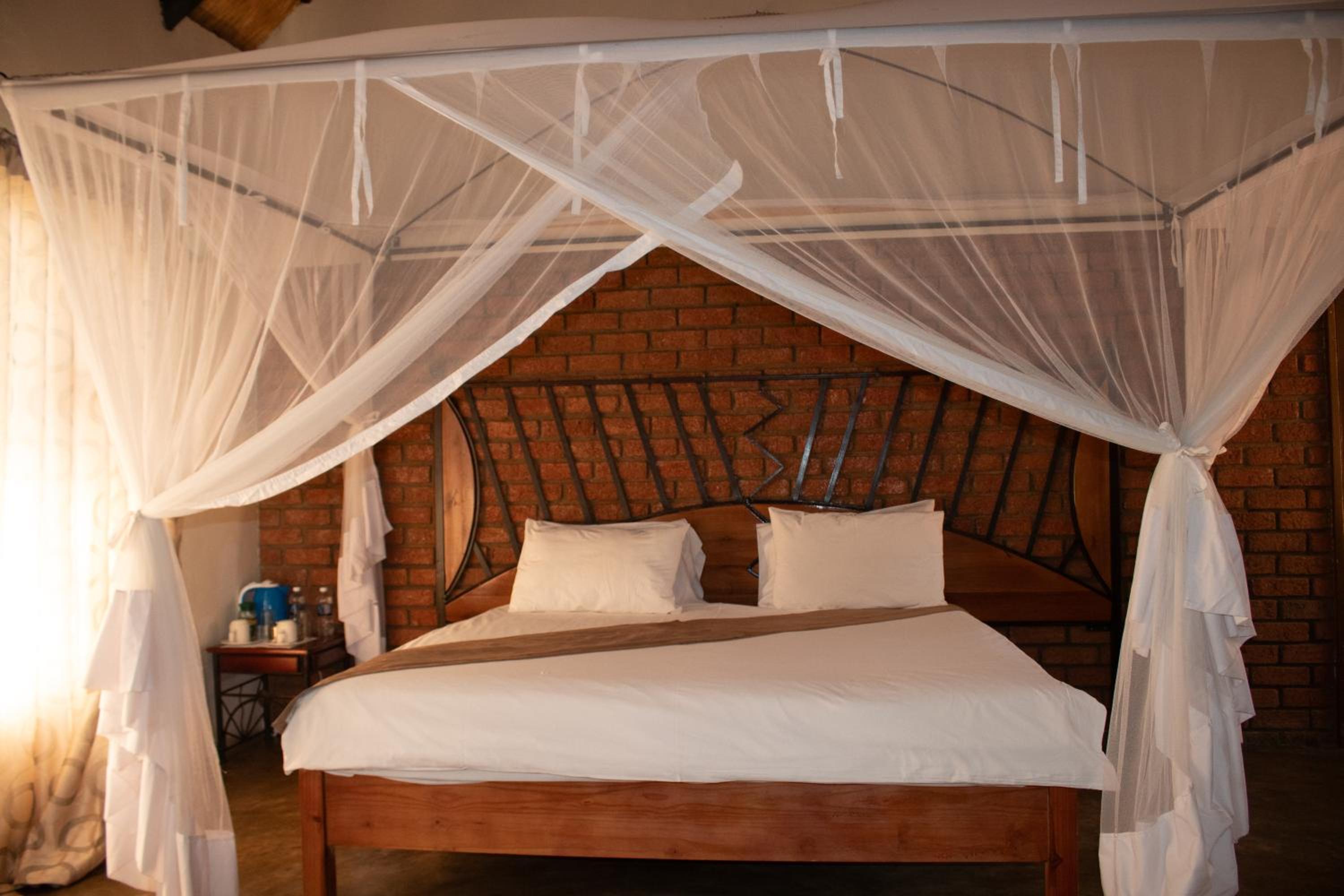 iroCK Lodge