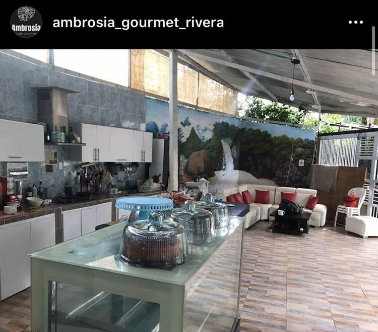 Ecohotel Ambrosia Lodge