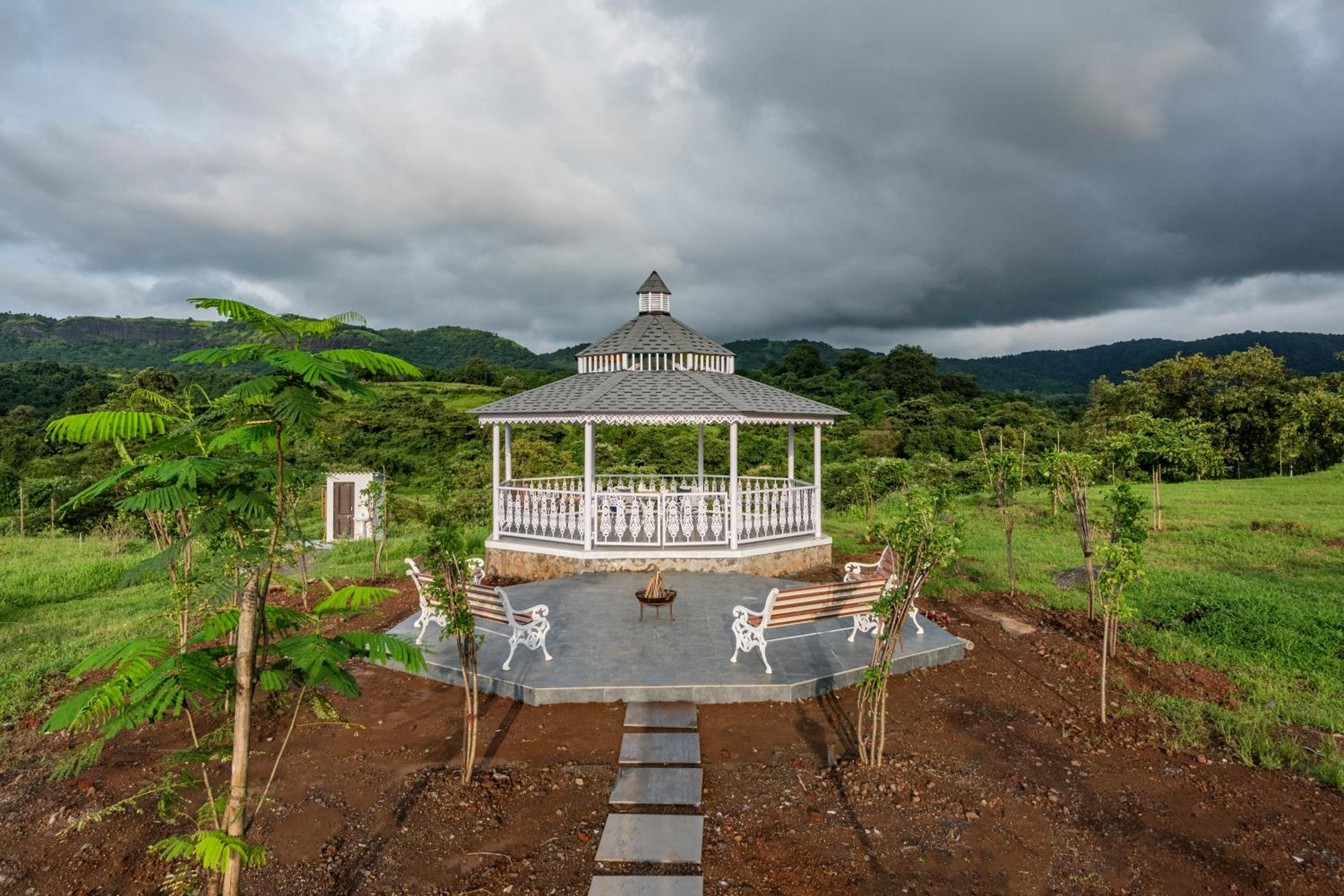 SaffronStays Ivory Mansion view 2
