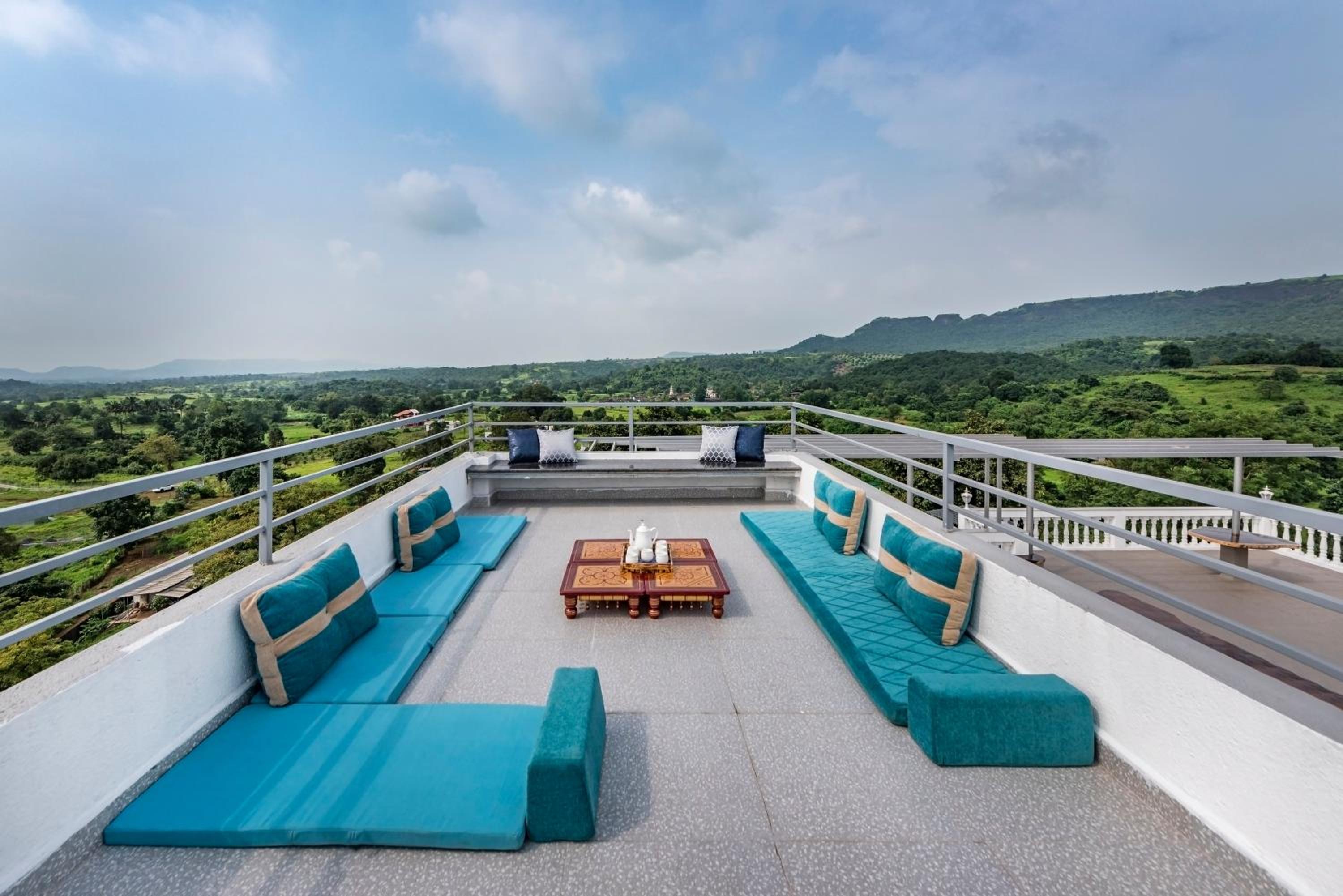 SaffronStays Ivory Mansion view 4