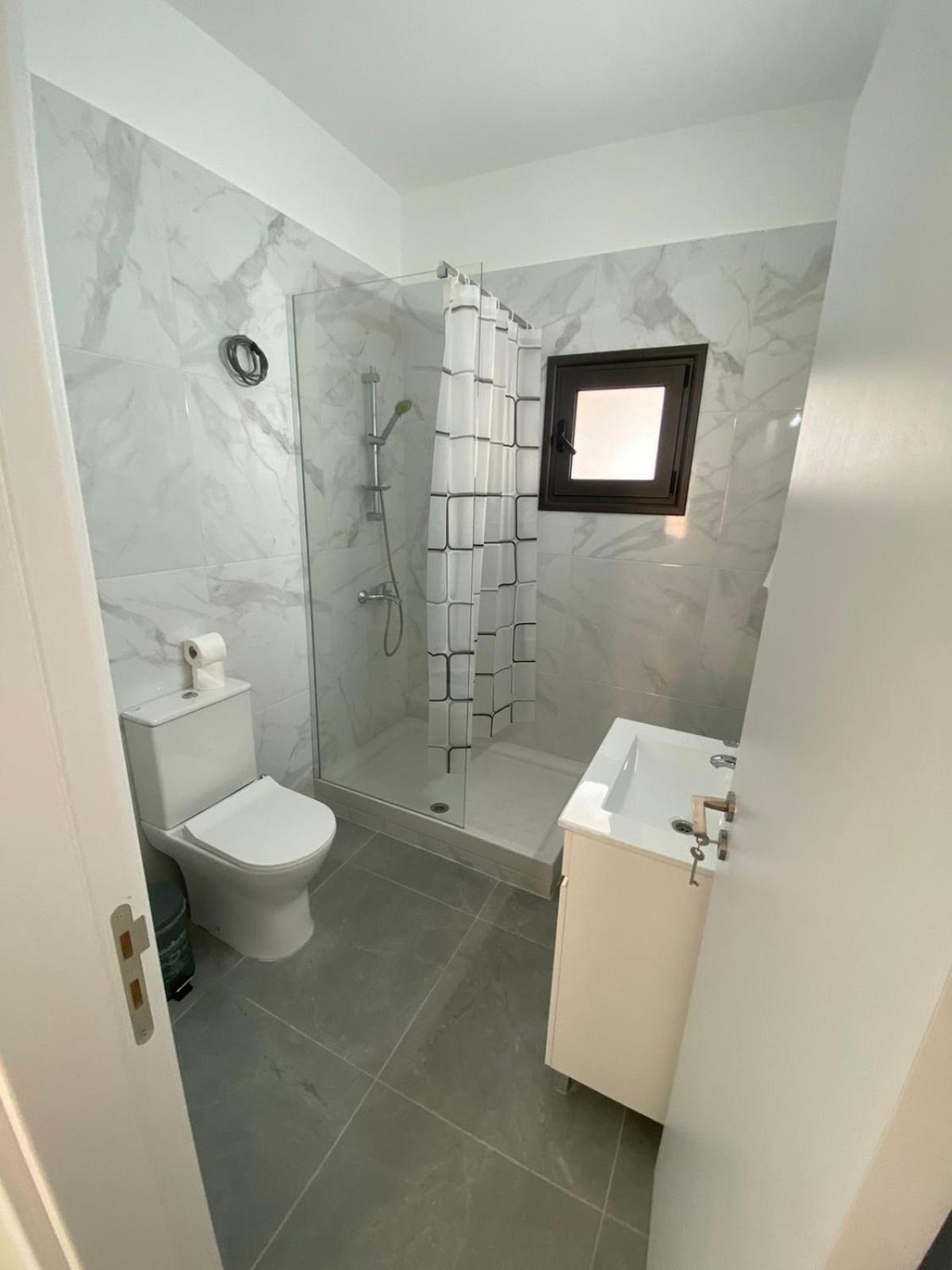 Central Apartments, by IMH Travel & Tours