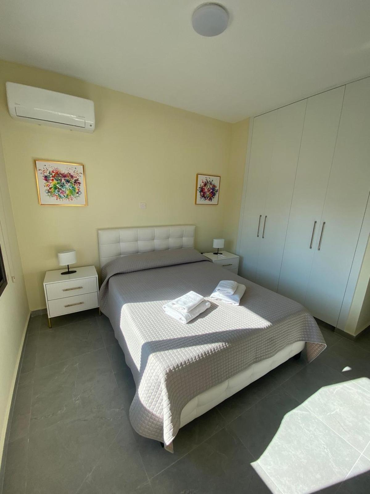 Central Apartments, by IMH Travel & Tours