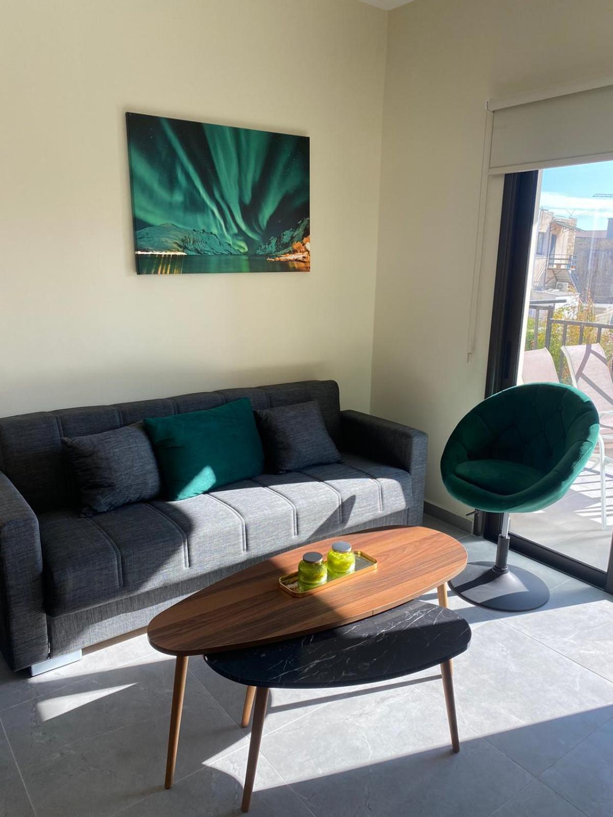 Central Apartments, by IMH Travel & Tours