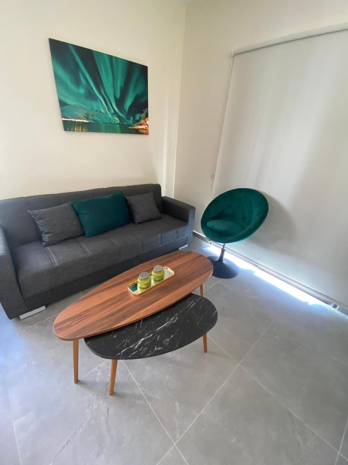 Central Apartments, by IMH Travel & Tours