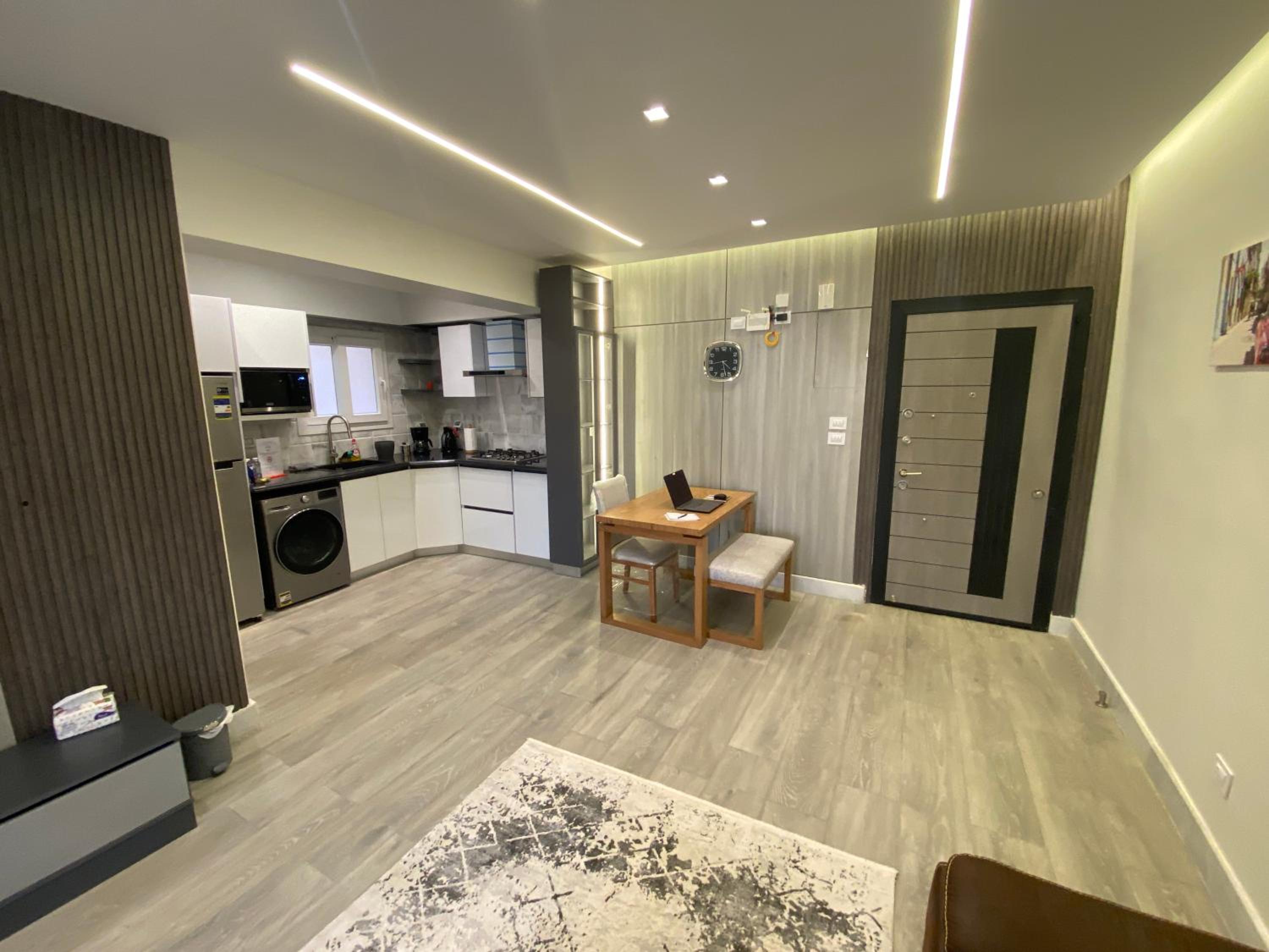 Upscale 1BR in Dream Land, 6th of October City view 5