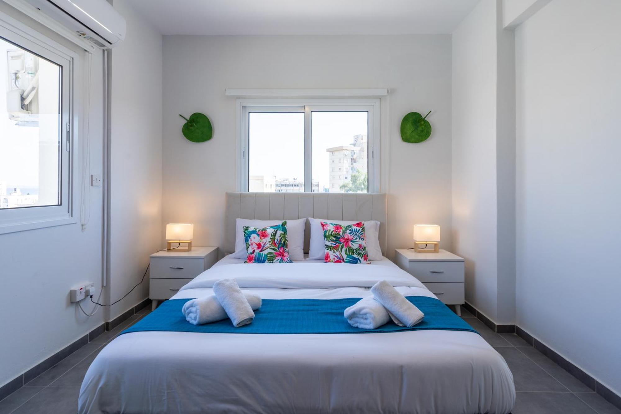 Diamond’s 2-Bedroom Apartment in Larnaca