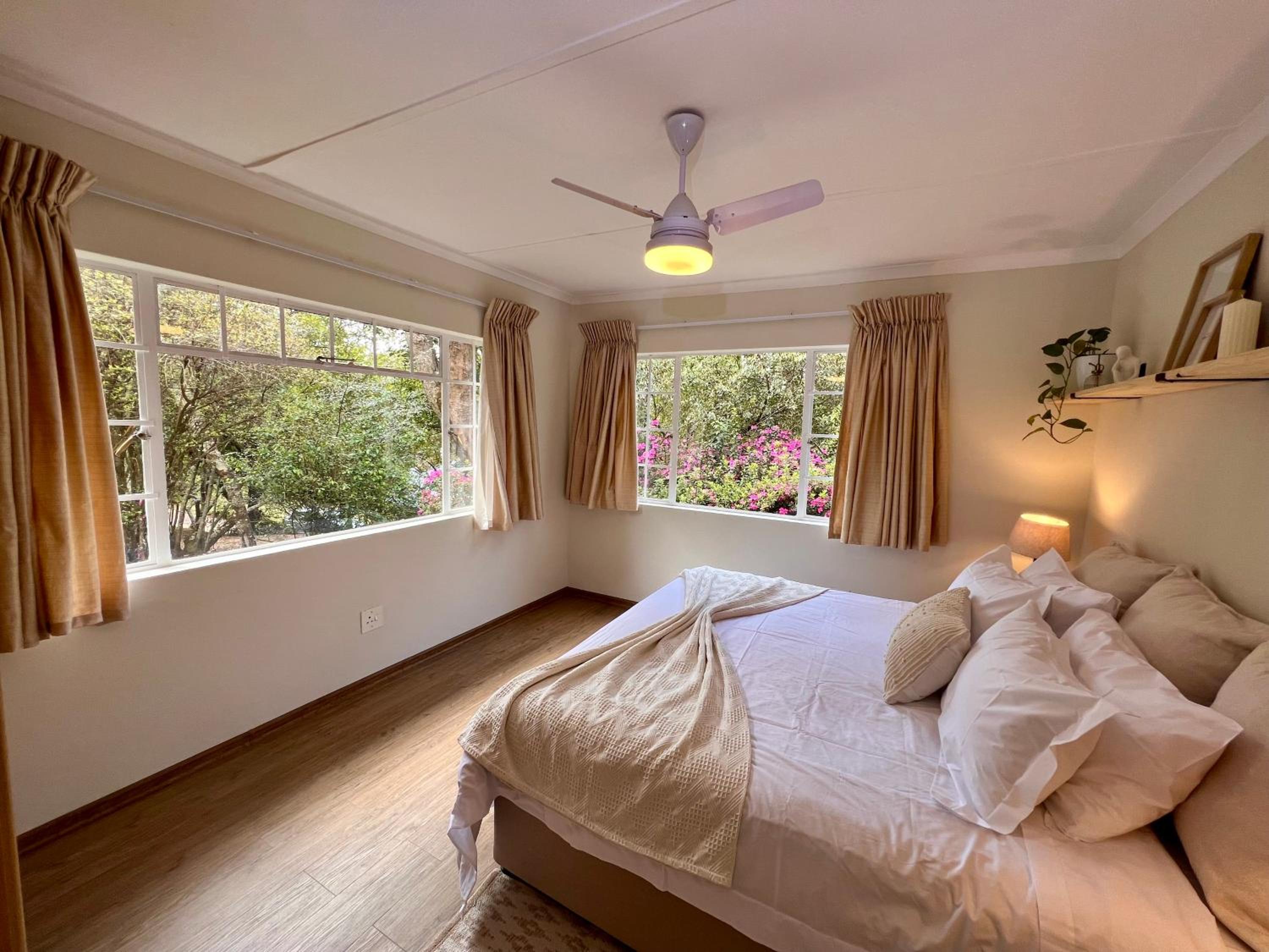 Berg Escape Bottlebrush - Spacious Luxury Family Home view 2
