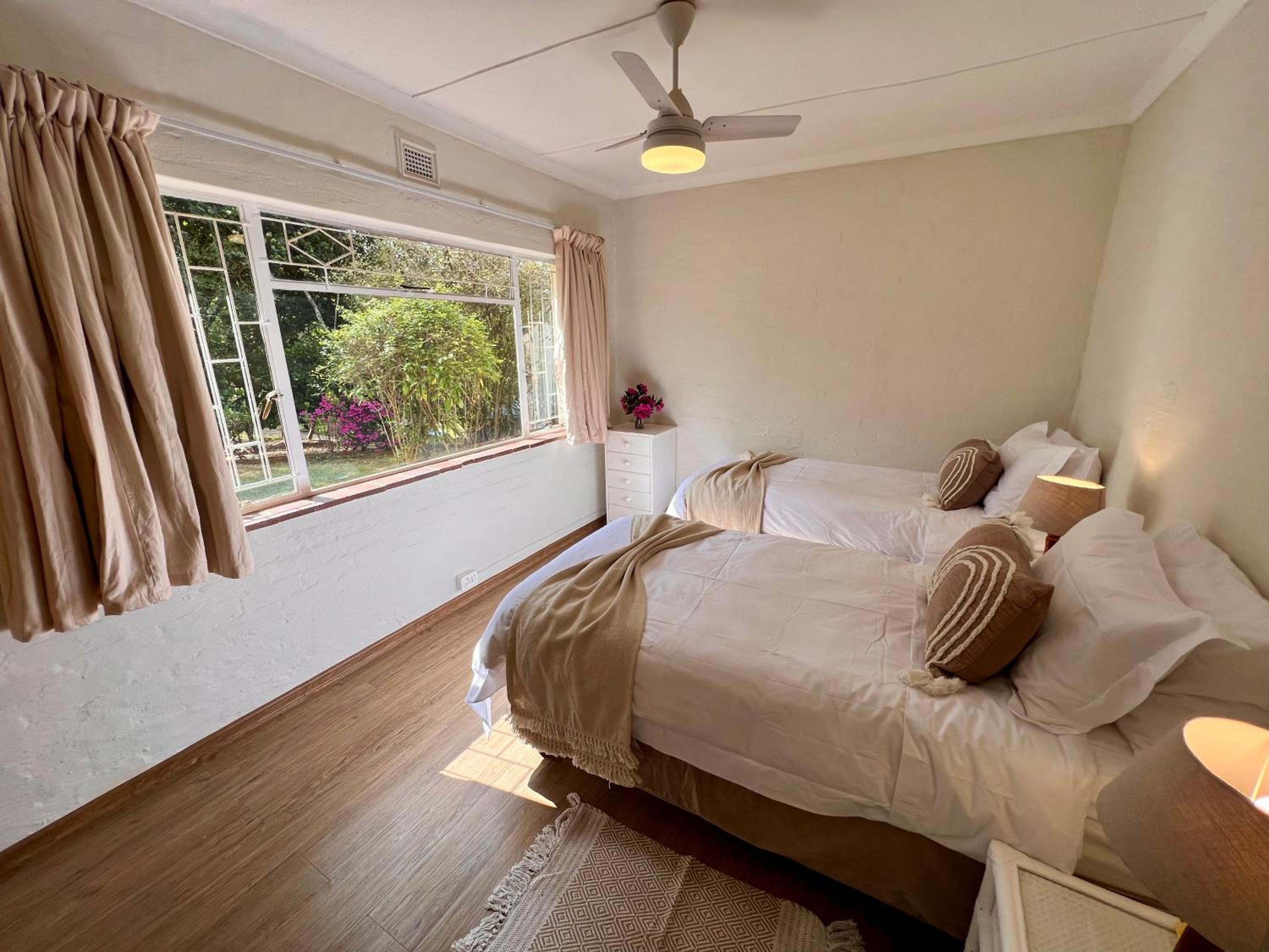 Berg Escape Bottlebrush - Spacious Luxury Family Home view 5