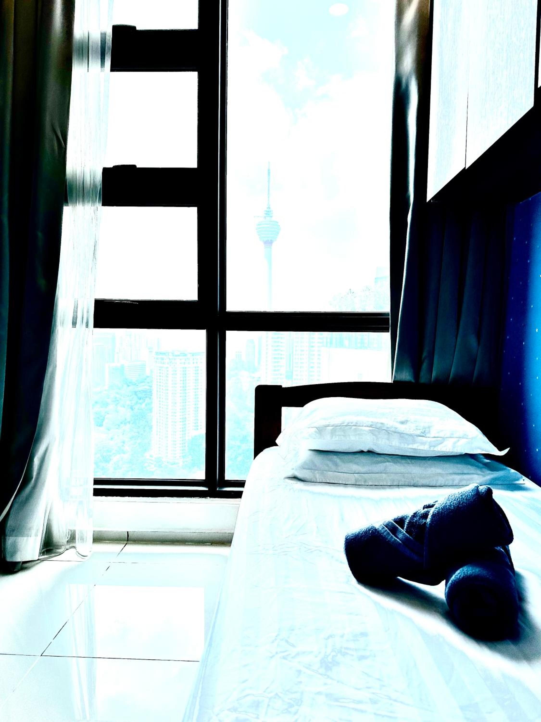 The Robertson 2B at Bukit Bintang with Netflix,trx,klcc,pavilion,lalaport