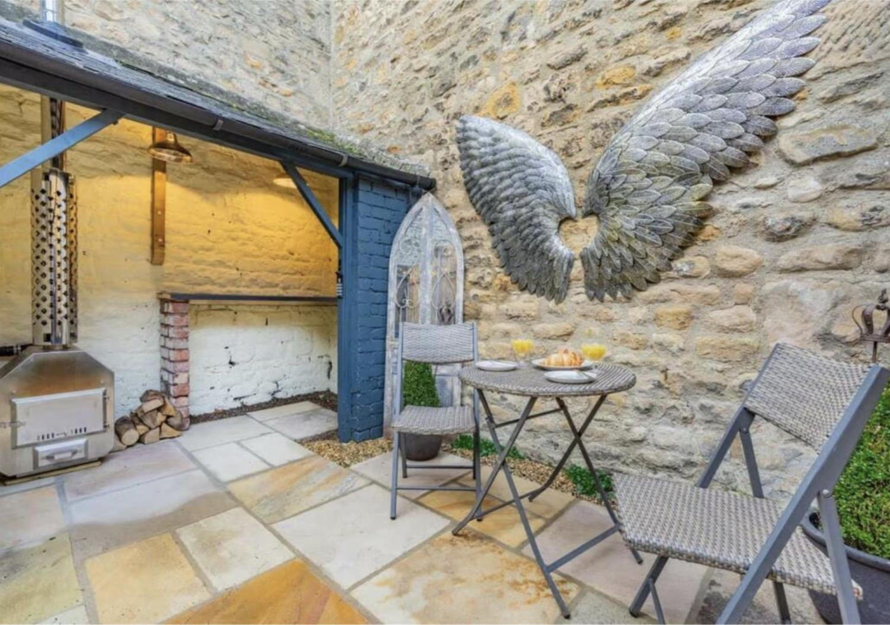 Victoria Cottage