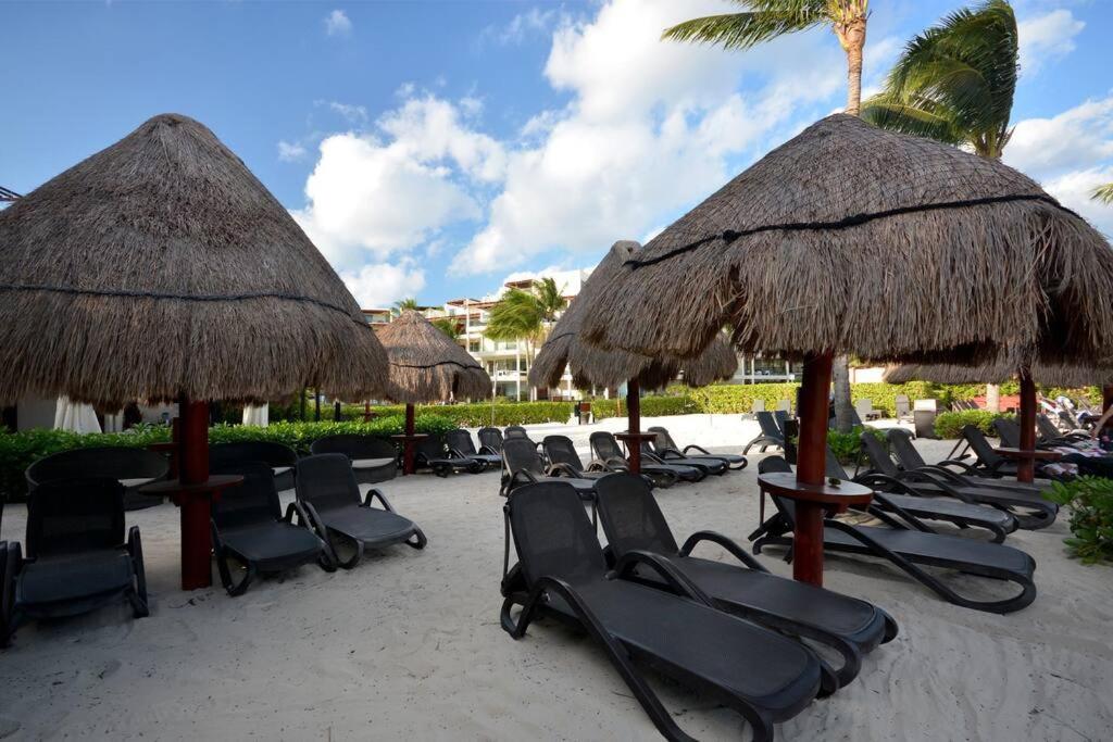 Great Best Location Beach Front view 5