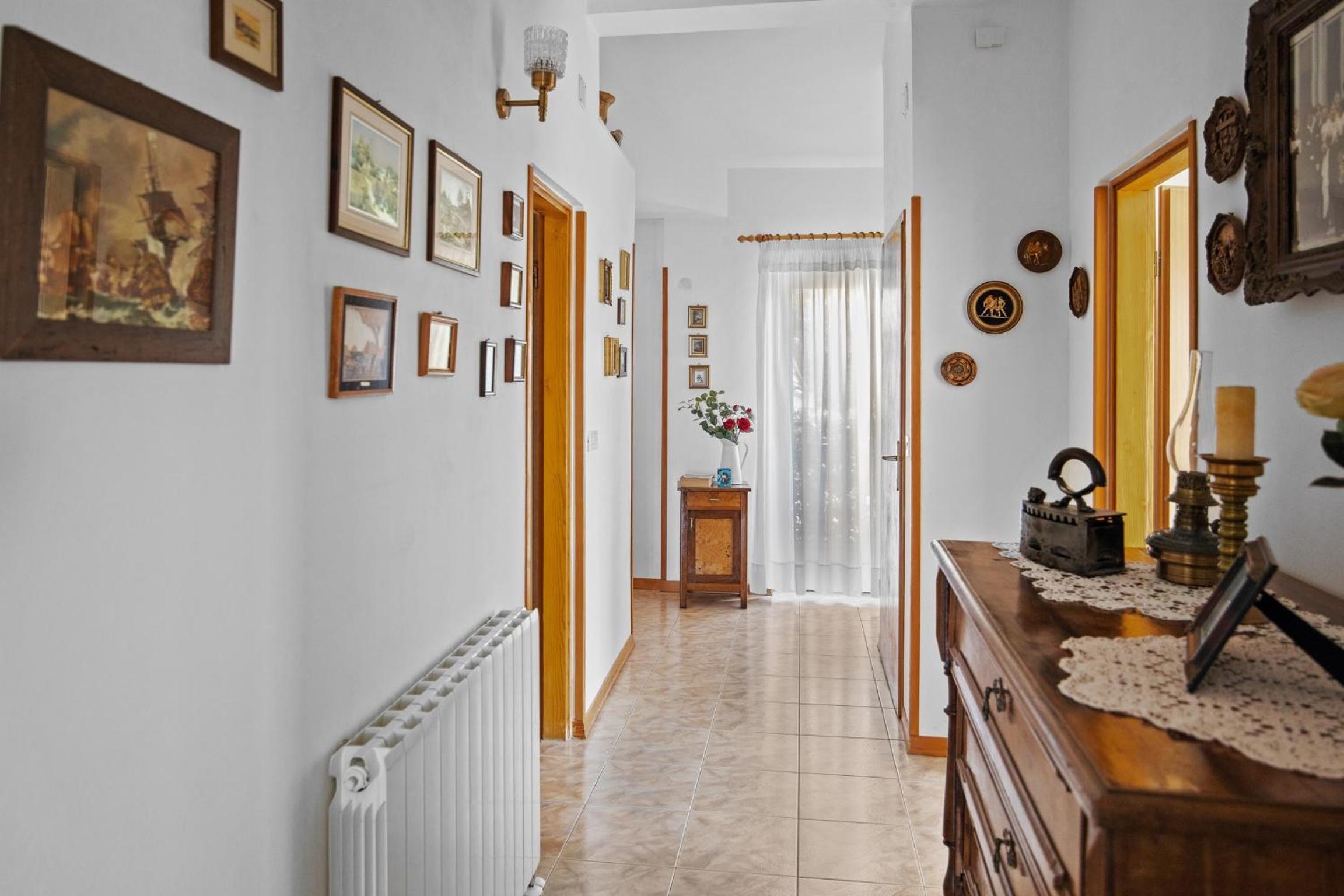 Charming Apartment Tedi with Sea View view 4
