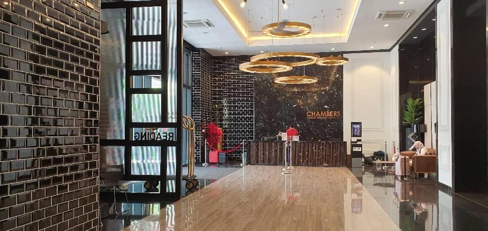 Chambers Residence Luxury Suites by Cozy Stay