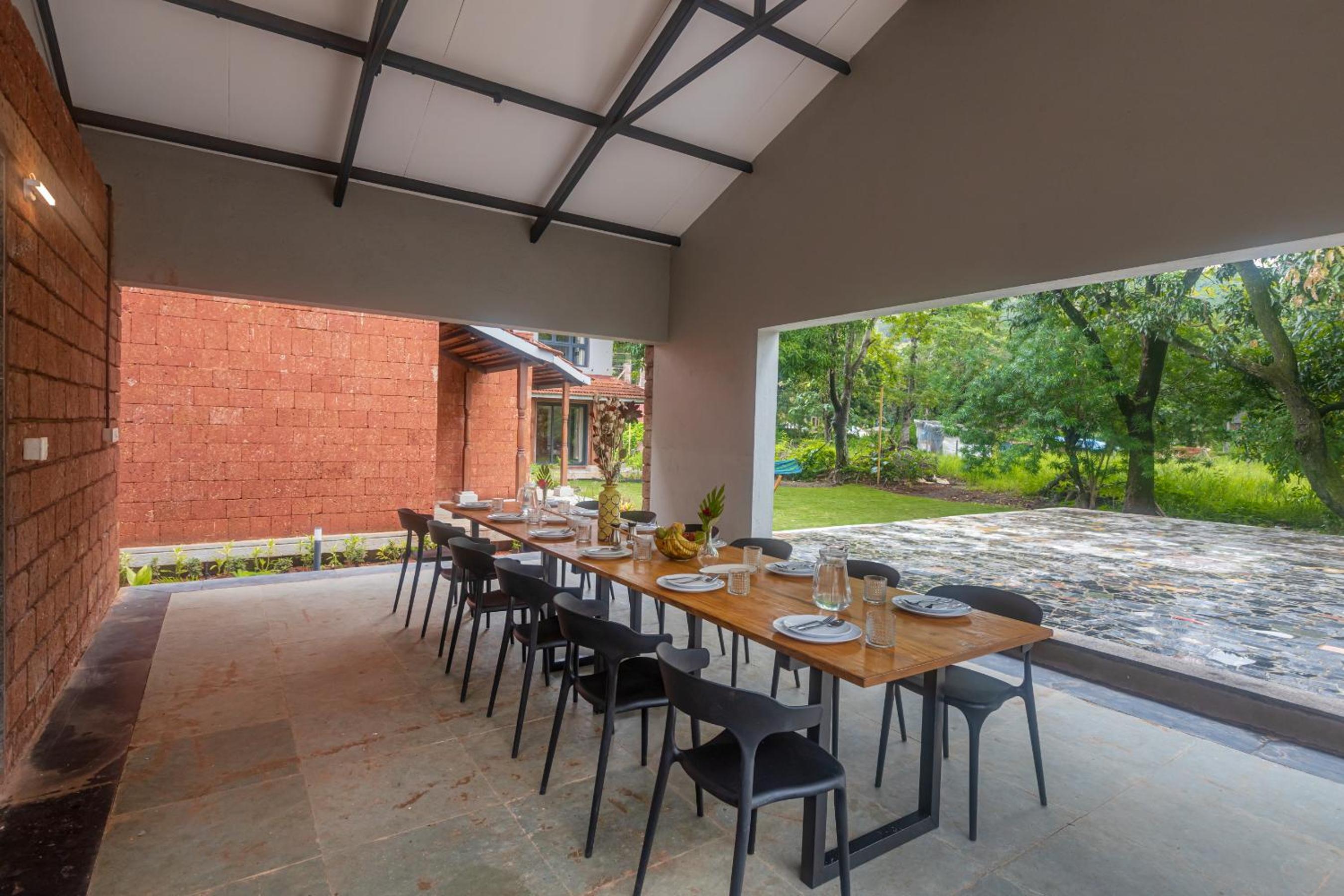 SaffronStays Amavi - 4BHK Villa in Dapoli with Lawn & Tropical Garden, Perfect for Family Celebrations