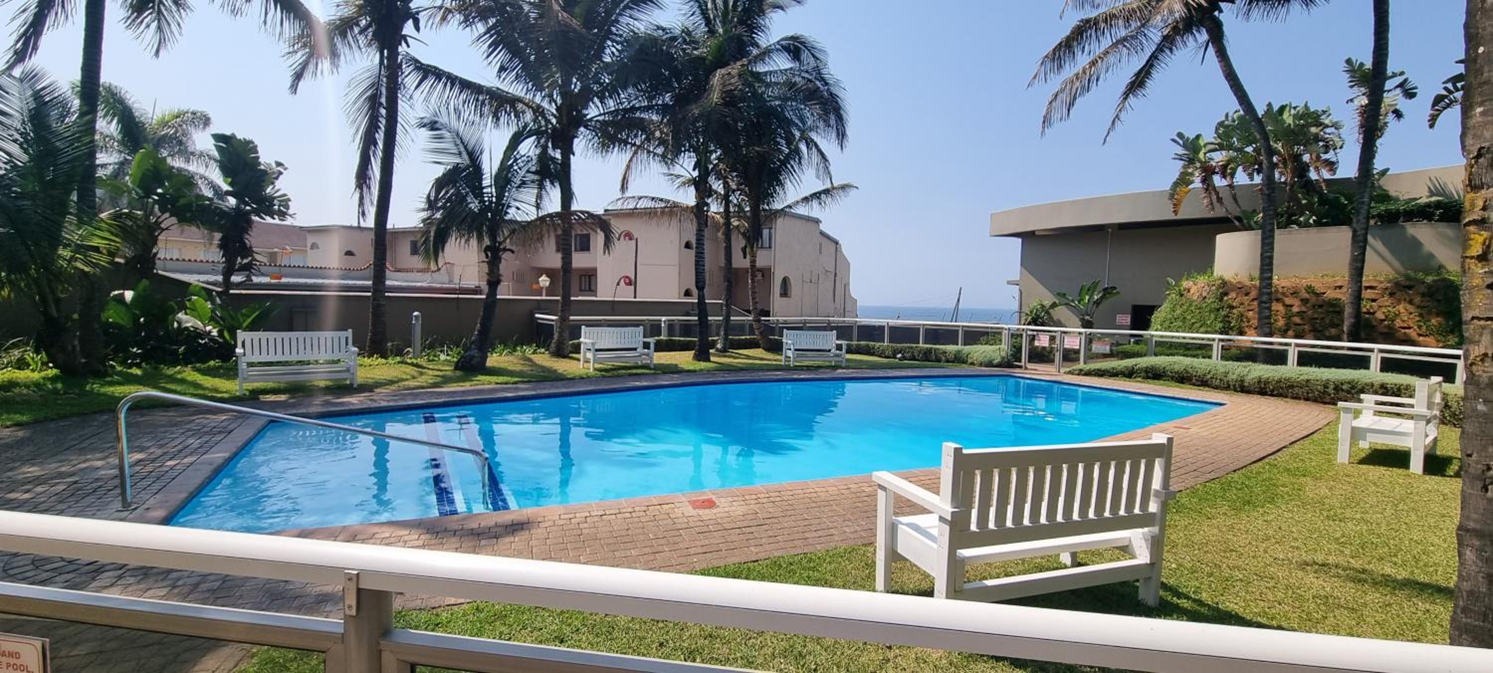 305 Ballito Manor Gardens, Ballito - With Generator
