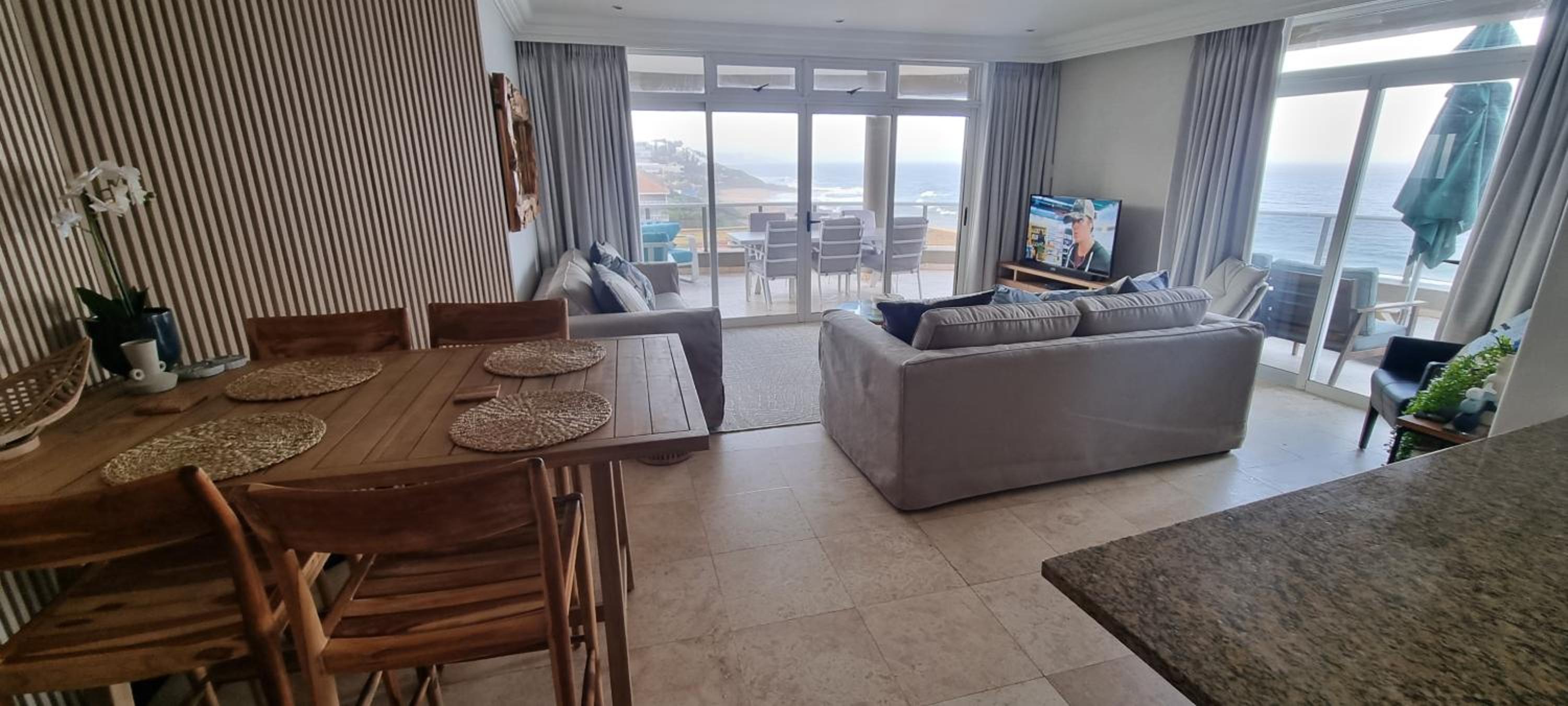 305 Ballito Manor Gardens, Ballito - With Generator